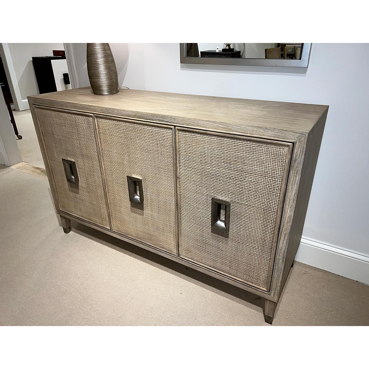 Mid-Century Modern Cerused Credenza For Sale 1