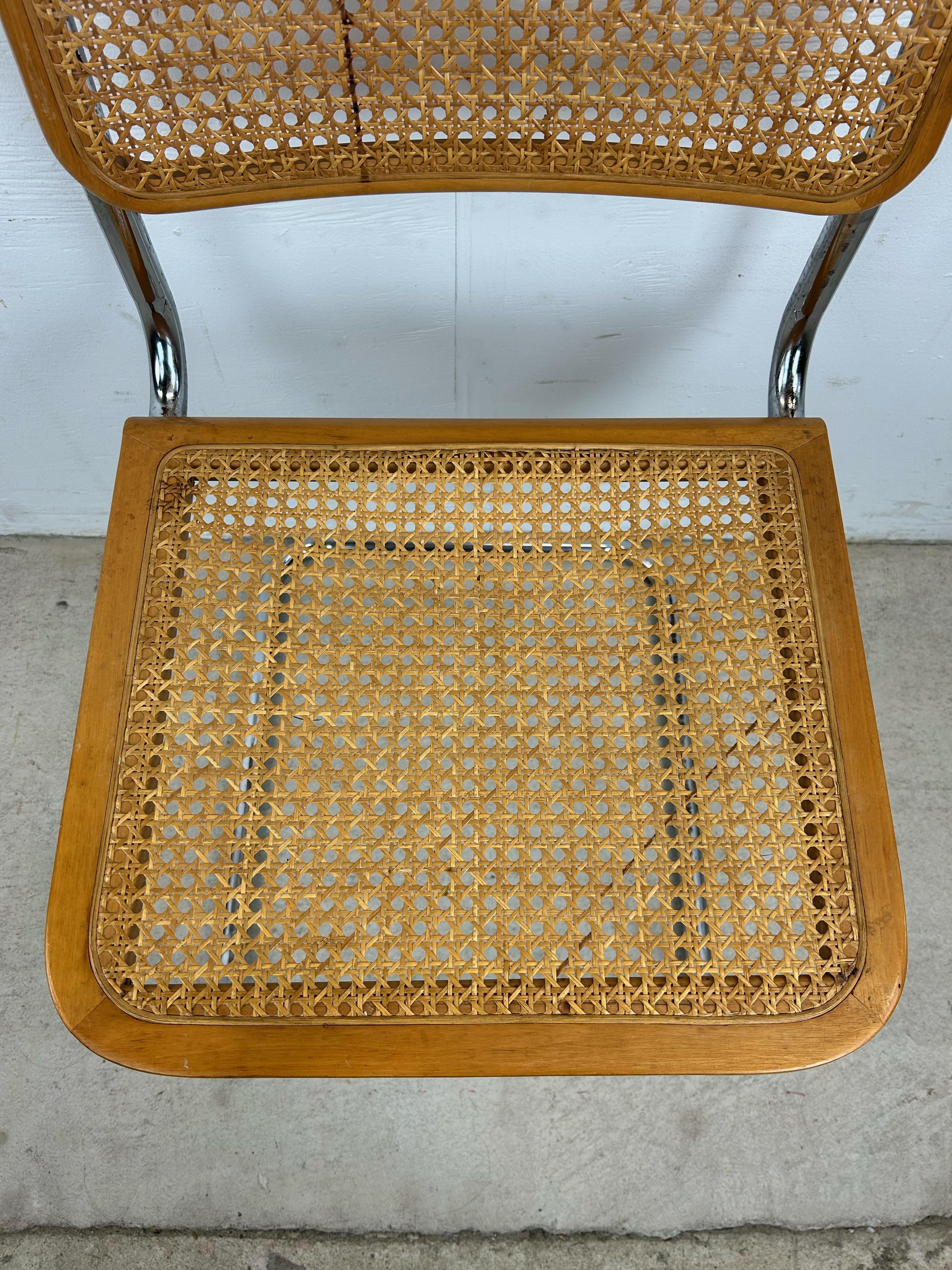 Silla Estilo Cesca Moderna de Mitad de Siglo con Asiento de Caña Moderno de mediados de siglo en venta