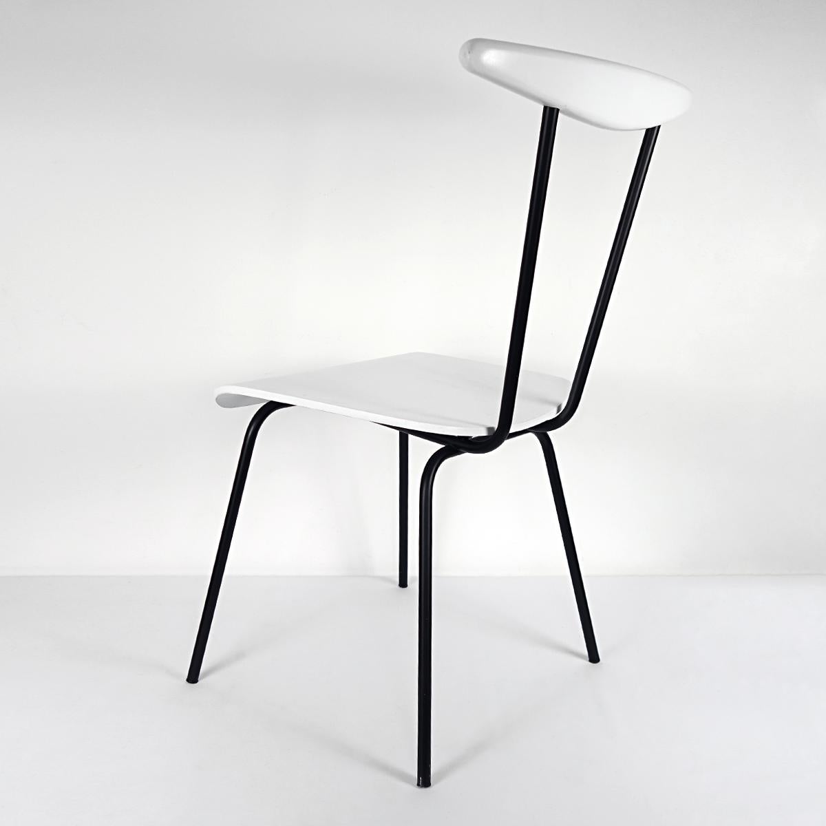Chaise moderne du milieu du siècle conçue par Wim Rietveld pour Auping Bon état - En vente à Doornspijk, NL