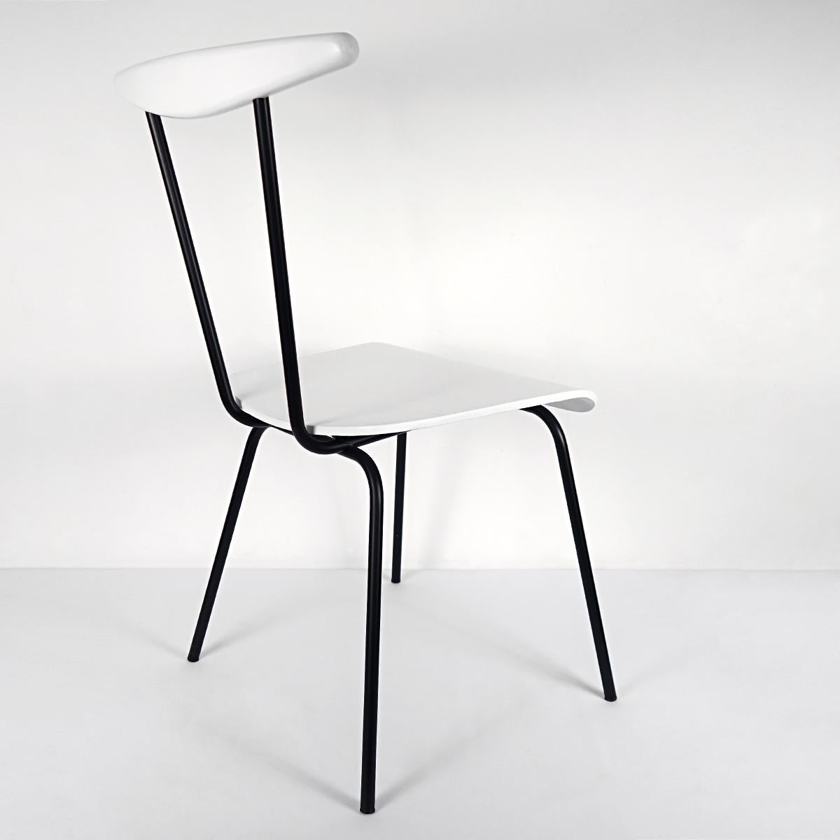 Steel Mid-Century Modern Chair Designed by Wim Rietveld for Auping For Sale