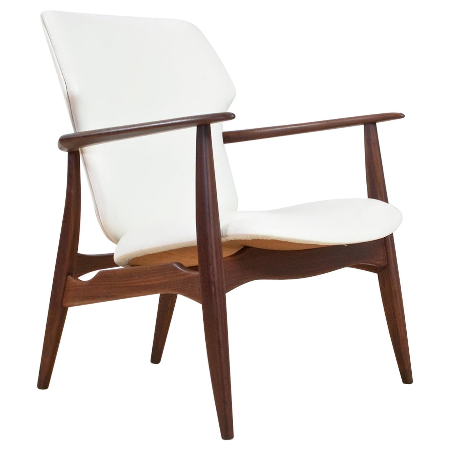 Mid-Century Modern Chair in Teak and White Leather by Aksel Bender Madsen, 1960s