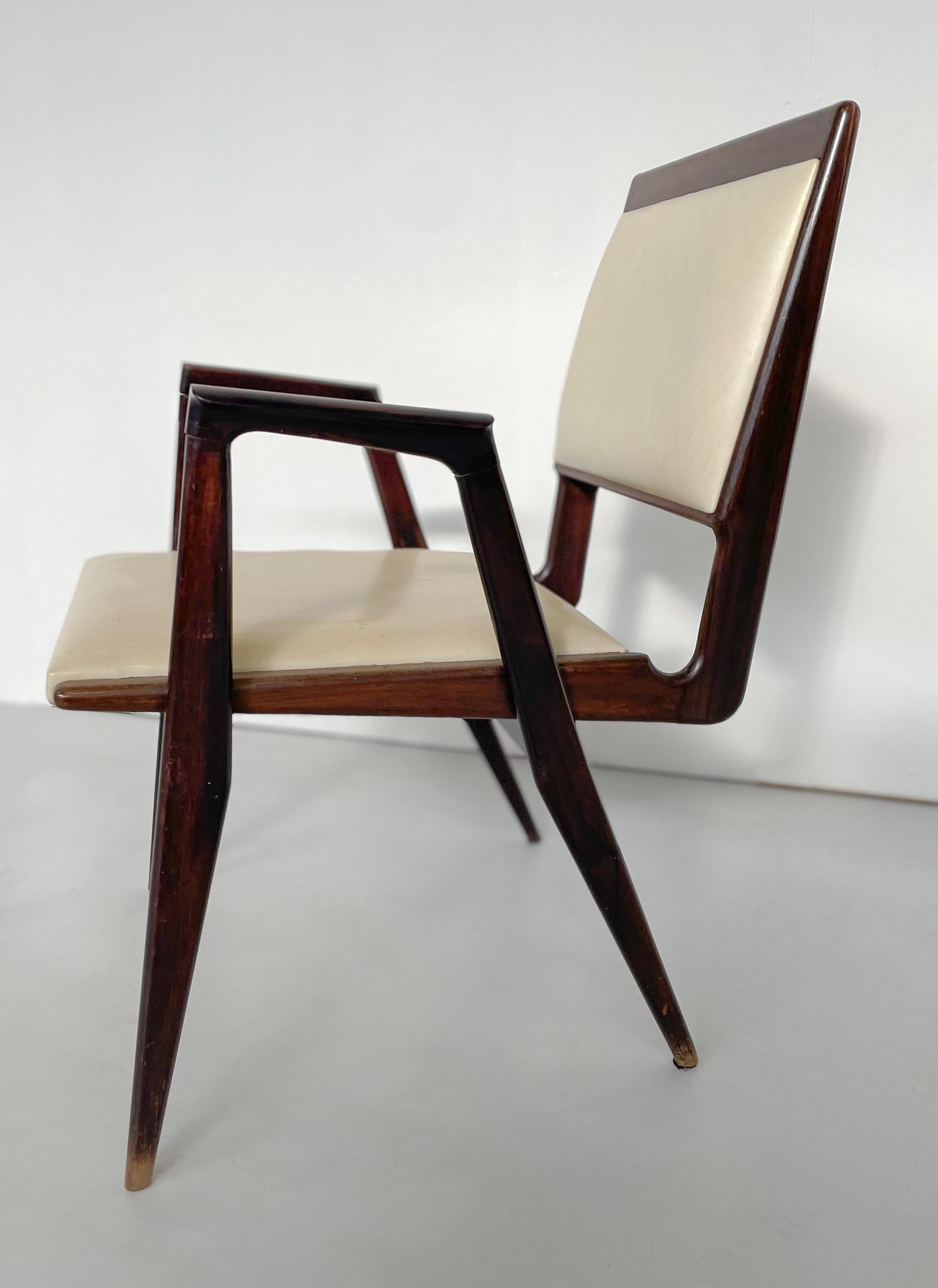 Mid-20th Century Mid-Century Modern Chair in the style of Ico Parisi, Italy, 1950s