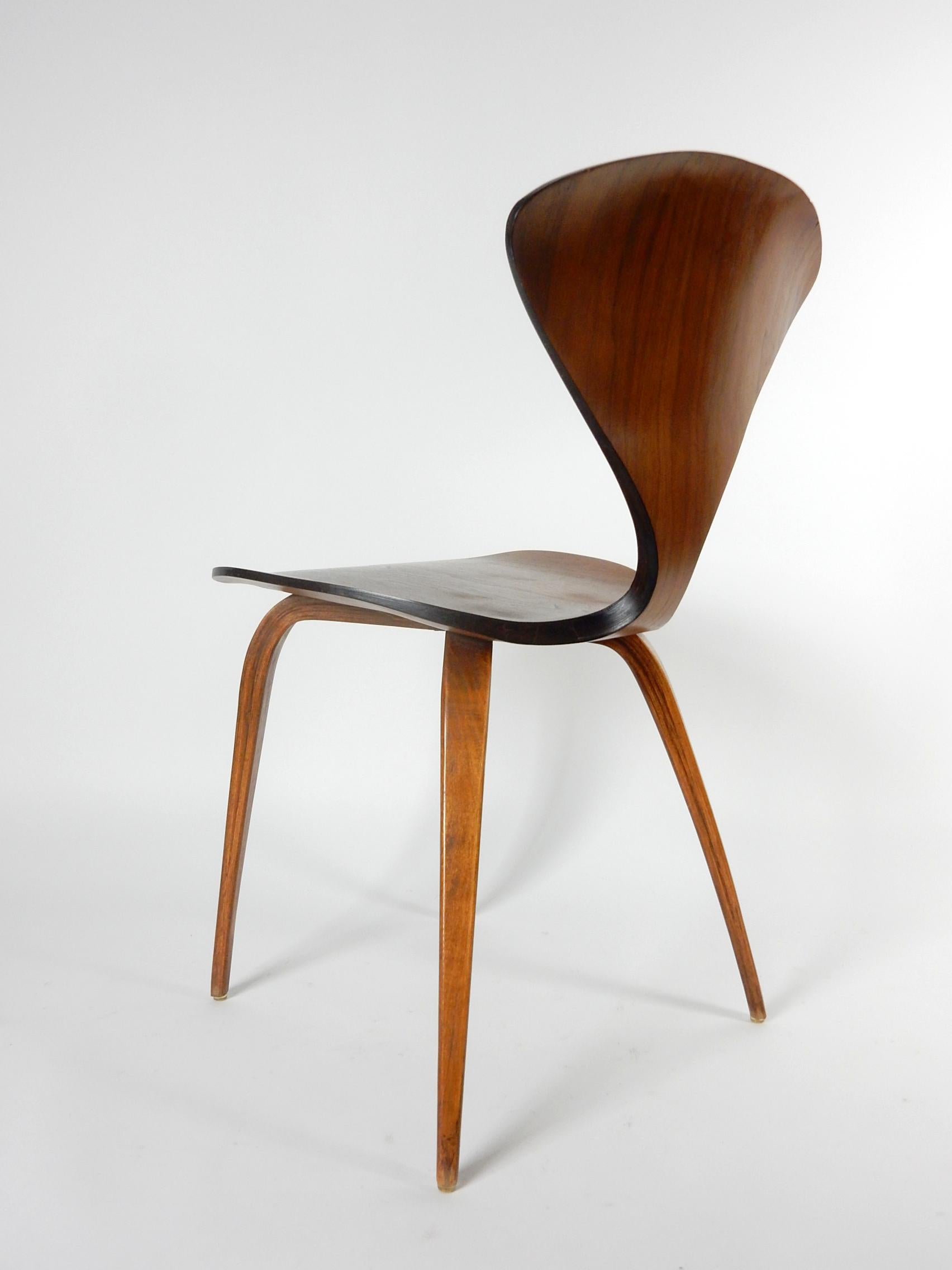 Walnut Mid-Century Modern Chair Norman Cherner Design for Plycraft