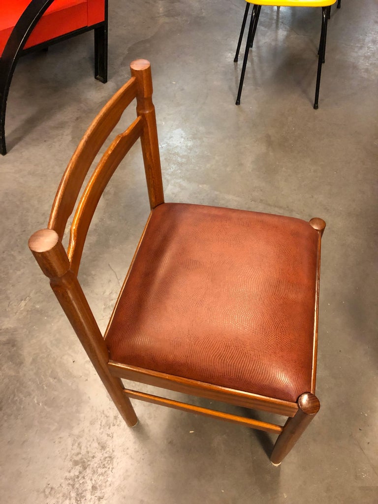 Mid century modern chairs For Sale at 1stDibs