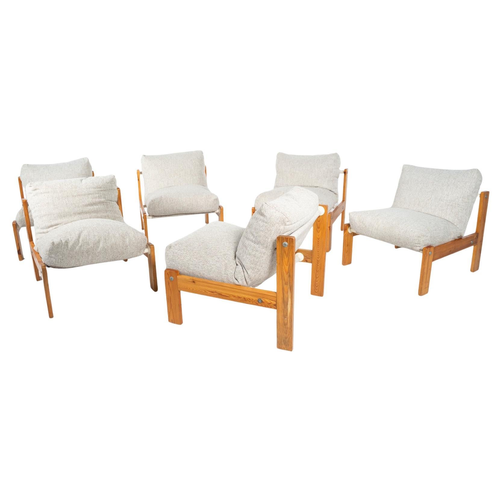 Mid-Century Modern Chairs, Italy, 1960s - Pine wood, New Upholstery