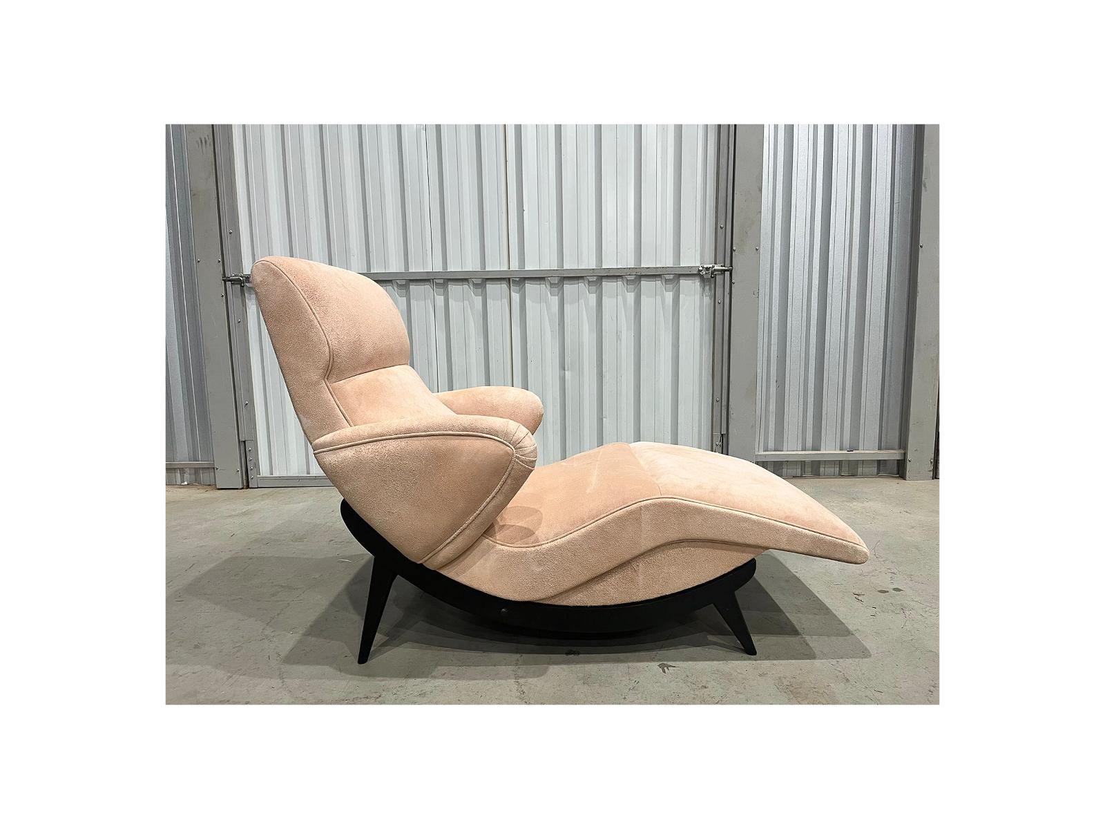 Chaise longue moderne du milieu du siècle en bois dur et en tissu, Unknown, c. 1950 en vente 4