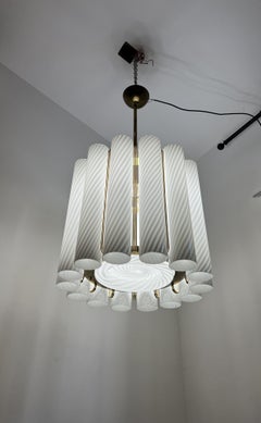 Mid Century Modern Chandelier Attr. to Venini in Murano Glass, Italy circa 1970