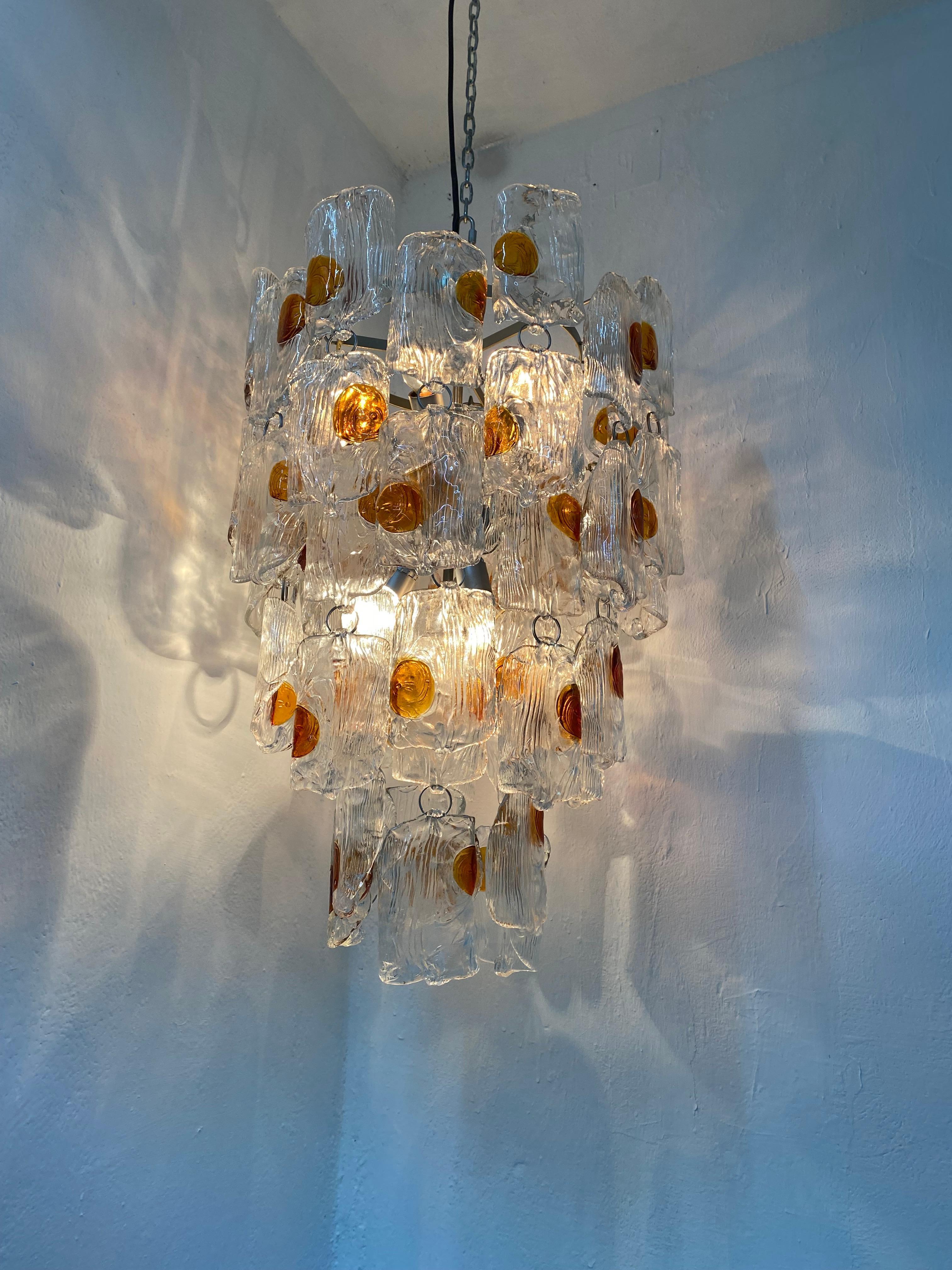 Space Age Mid-Century Modern Chandelier Attr to Venini in Murano Glass, Italy, circa 1970 For Sale