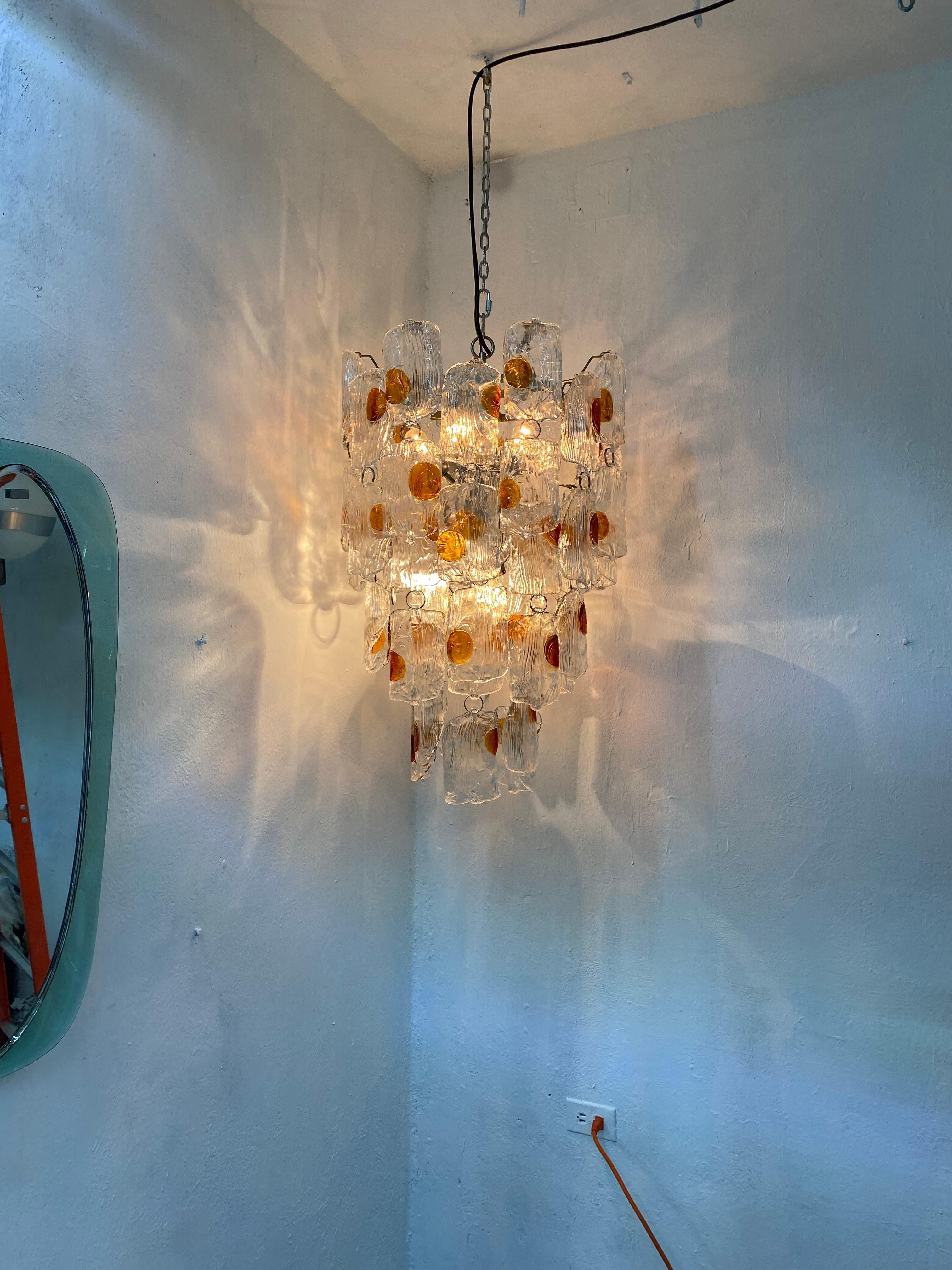 Mid-20th Century Mid-Century Modern Chandelier Attr to Venini in Murano Glass, Italy, circa 1970 For Sale
