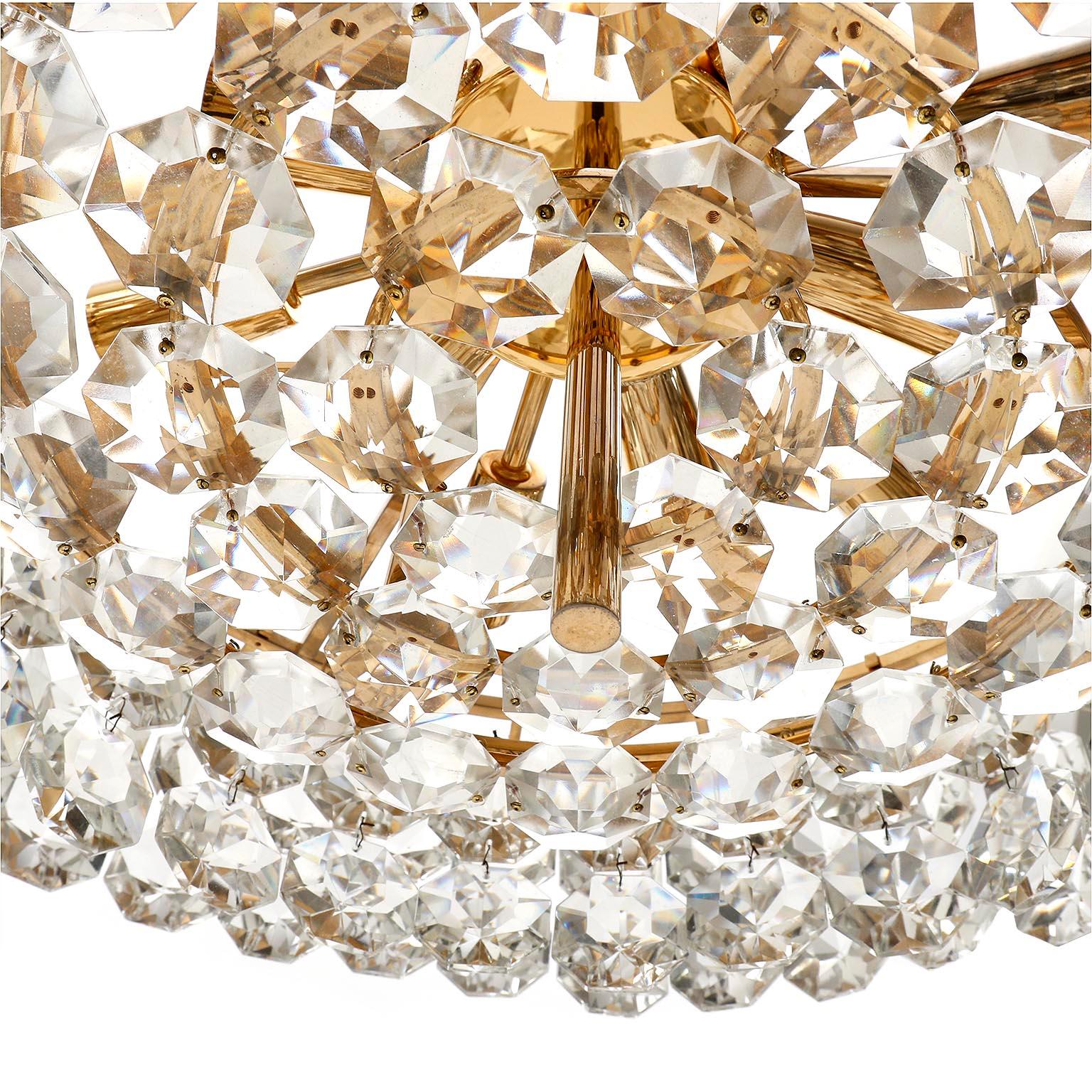 Mid-Century Modern Chandelier by Bakalowits, Gilt Brass Crystal Glass, 1960s For Sale 3