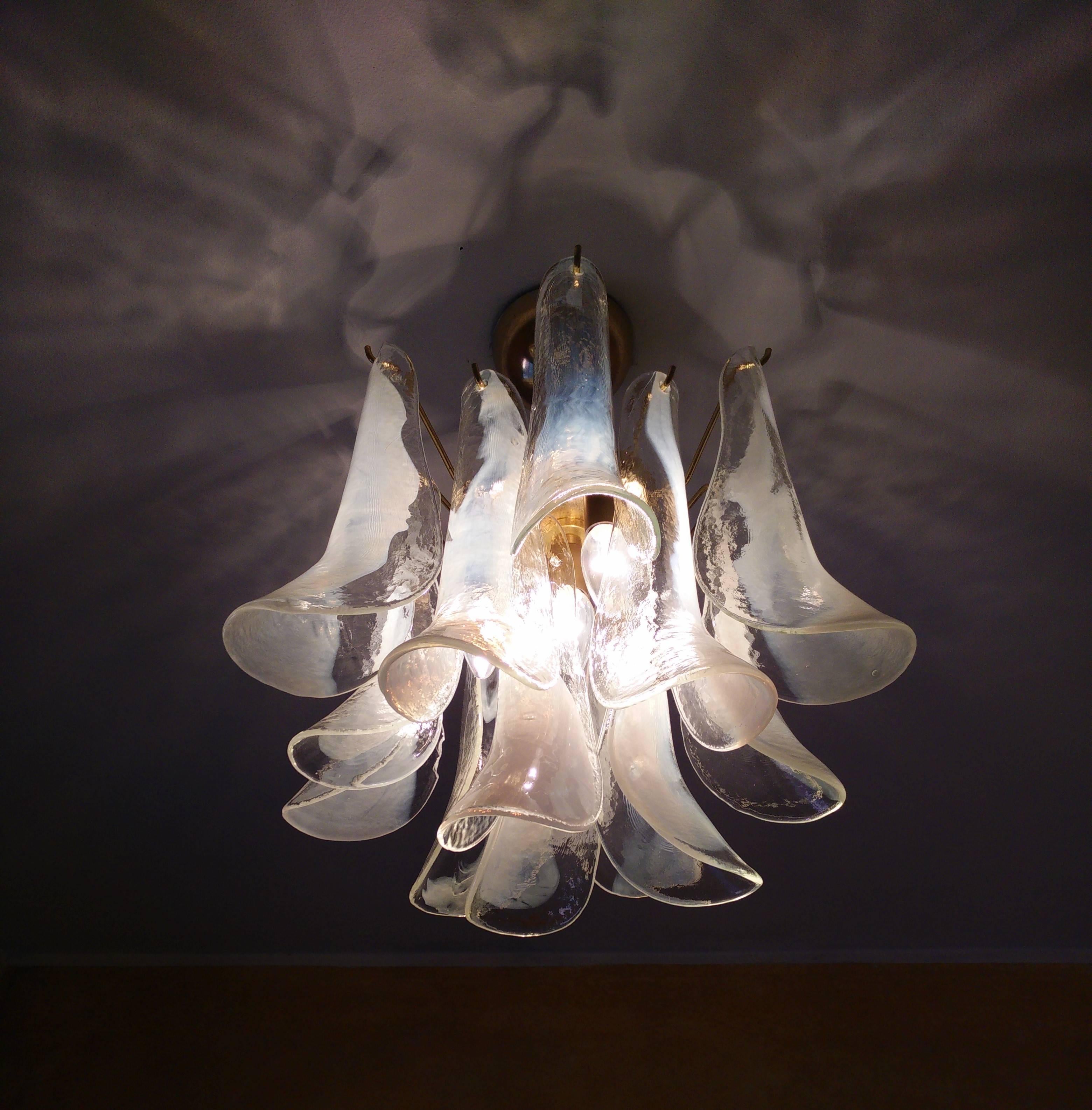 Mid-Century Modern Chandelier by La Murrina in Clear and White Murano Glass In Good Condition In Merida, Yucatan