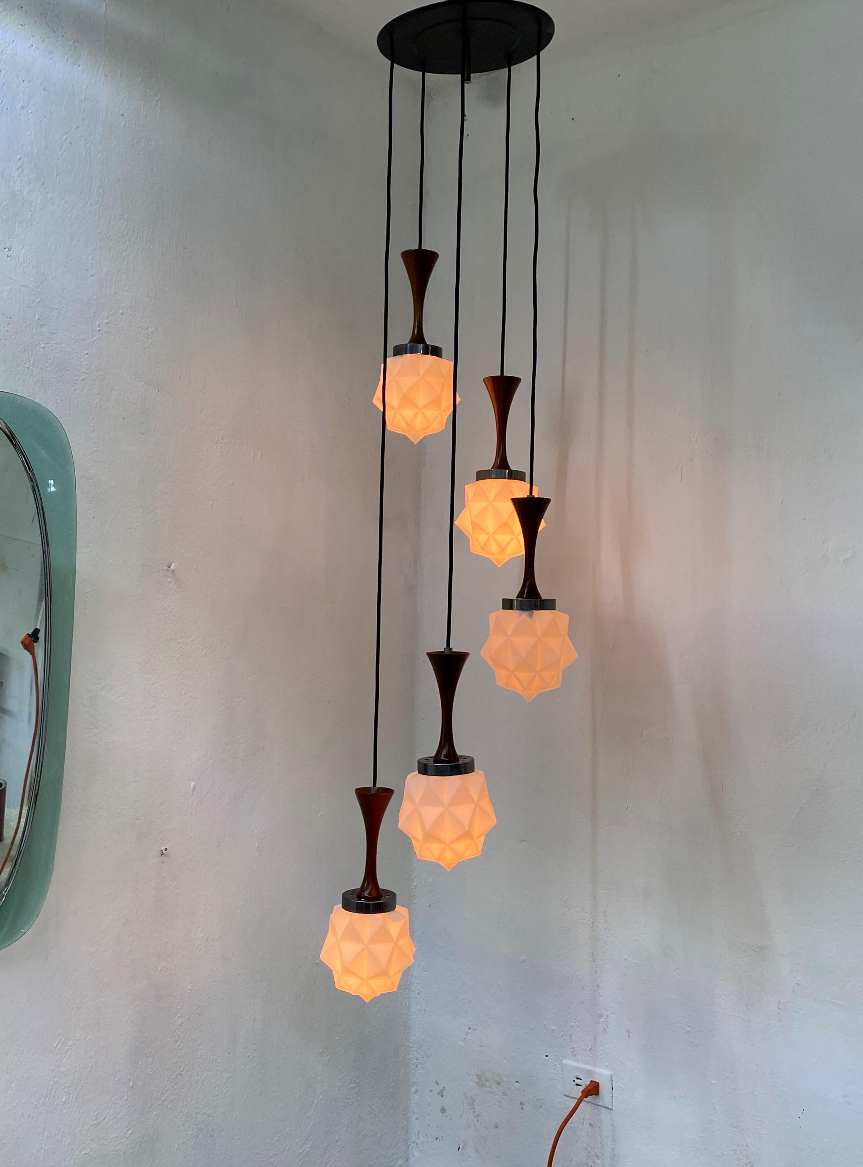 Mid-Century Modern Chandelier by Reggiani, Italy ca, 1965 For Sale 5