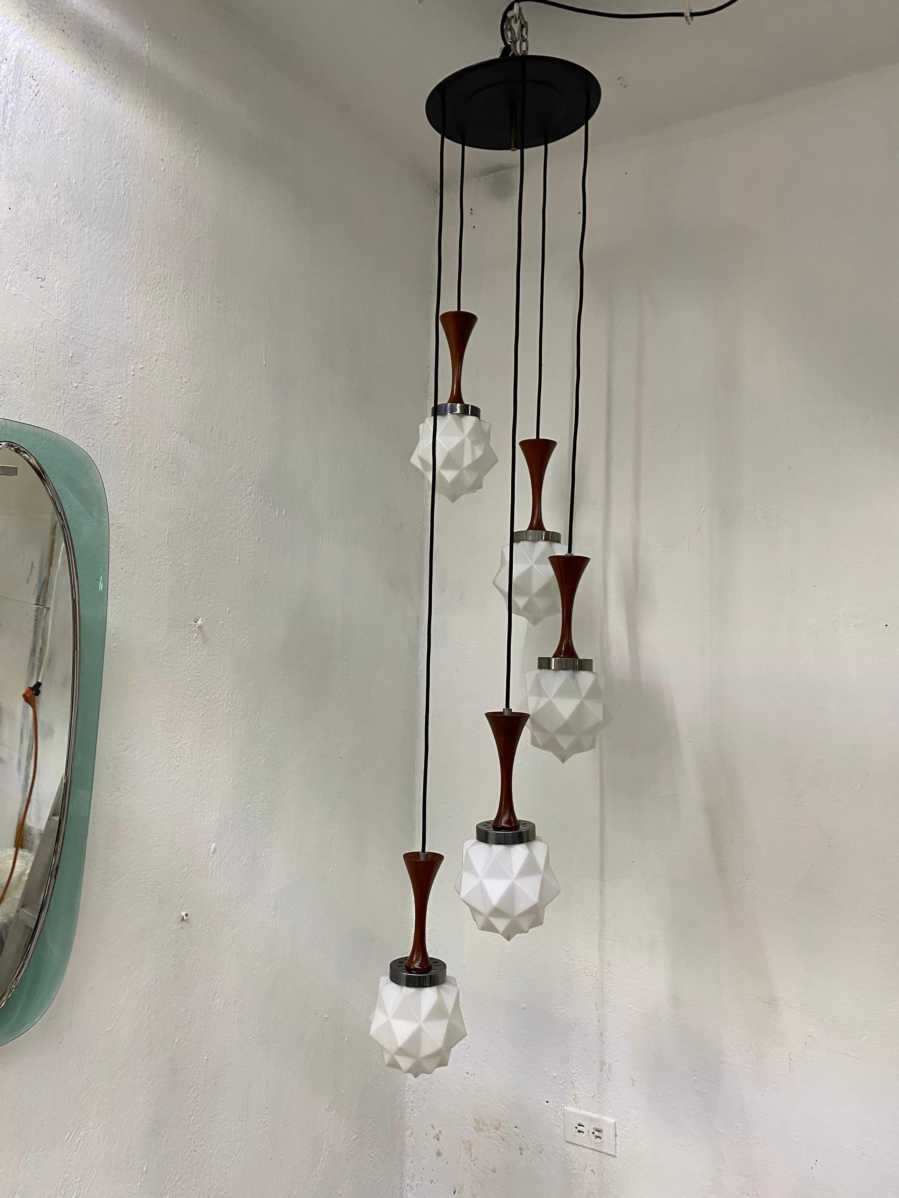 Mid-Century Modern Chandelier by Reggiani, Italy ca, 1965 For Sale 2