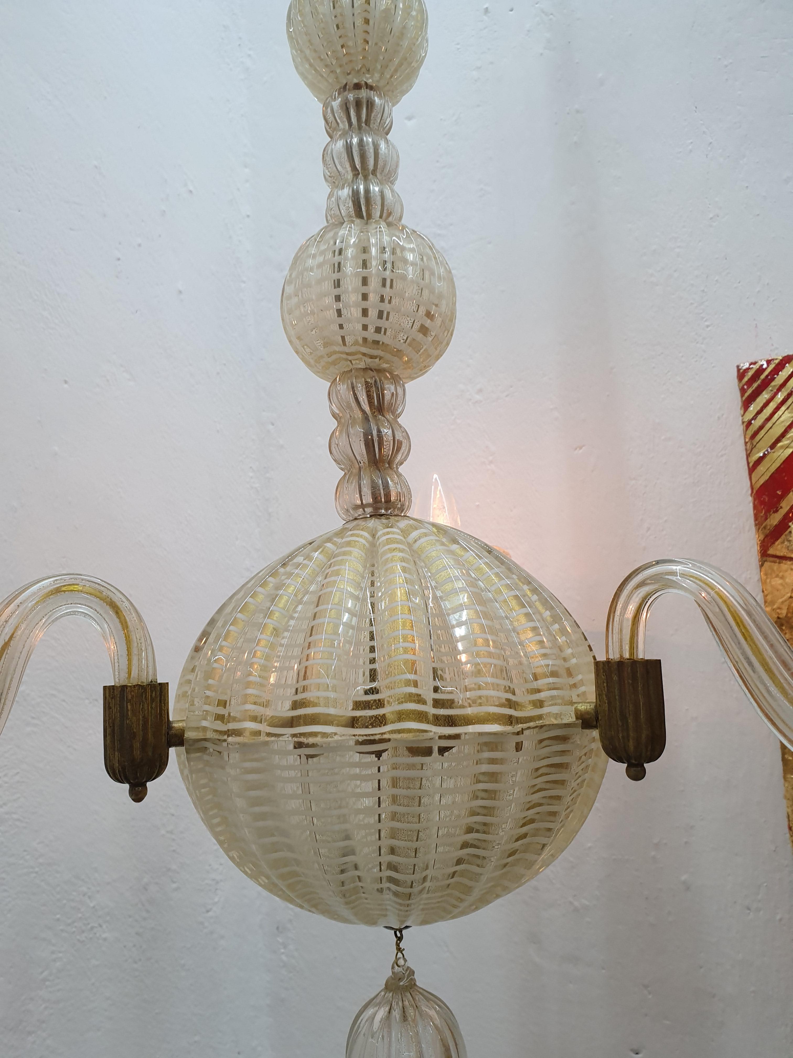 Mid-Century Modern Chandelier by Seguso, in Murano Glass, Italy, circa 1940 4