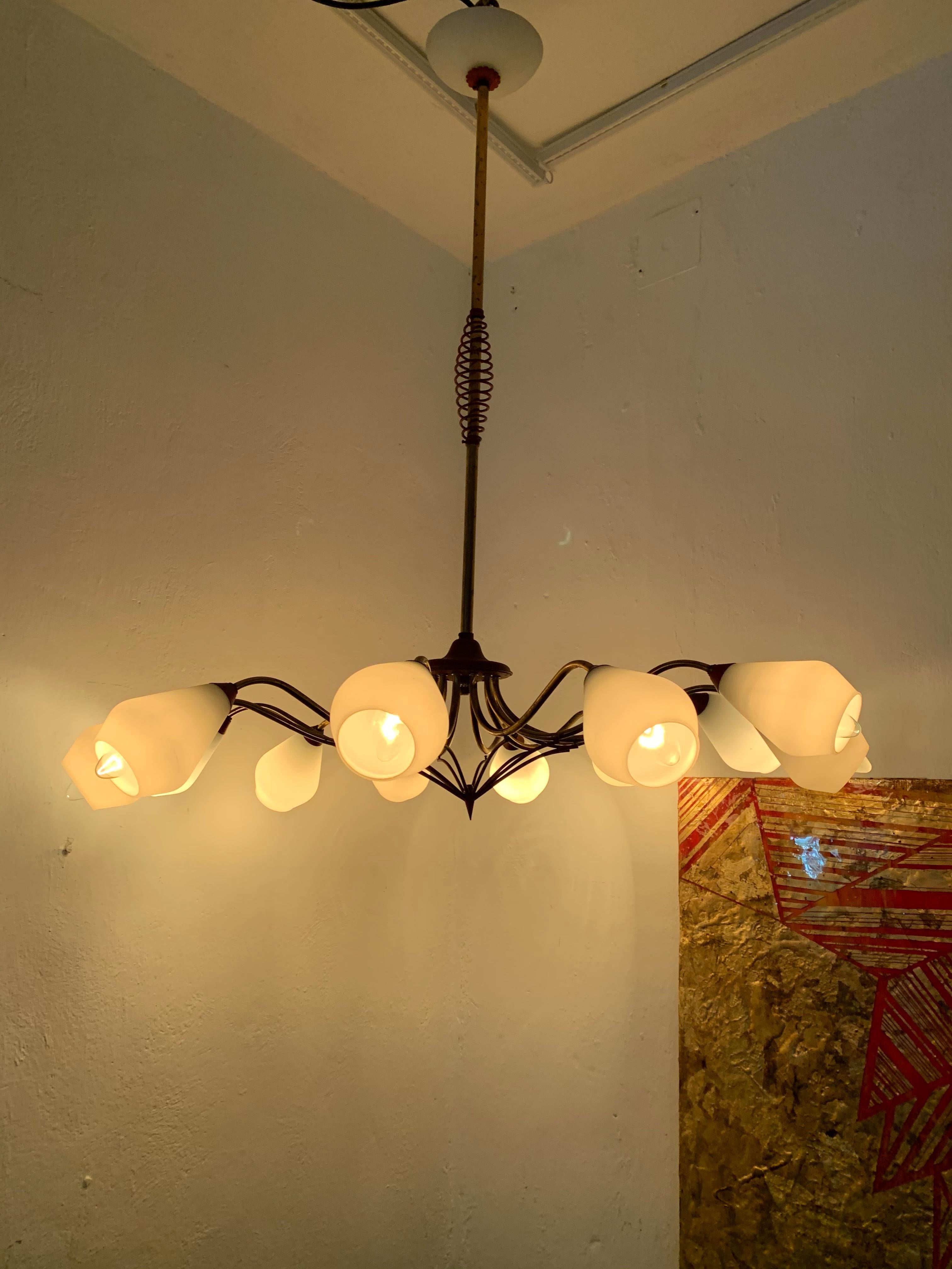 Mid-20th Century Mid-Century Modern Chandelier in Brass and Opaline Glass, Attributed to Stilnovo For Sale