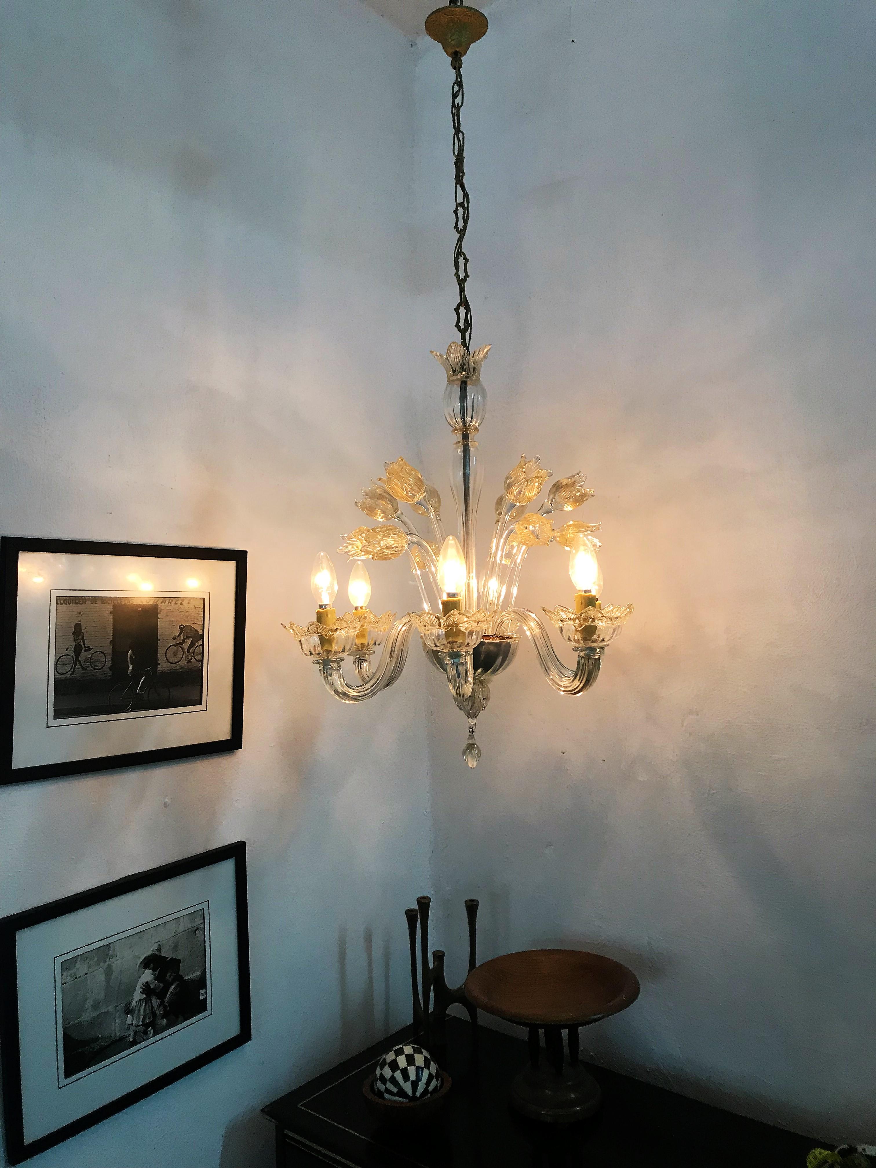 Mid-Century Modern Chandelier in Murano Glass, Attr. Barovier & Toso, circa 1950 For Sale 4