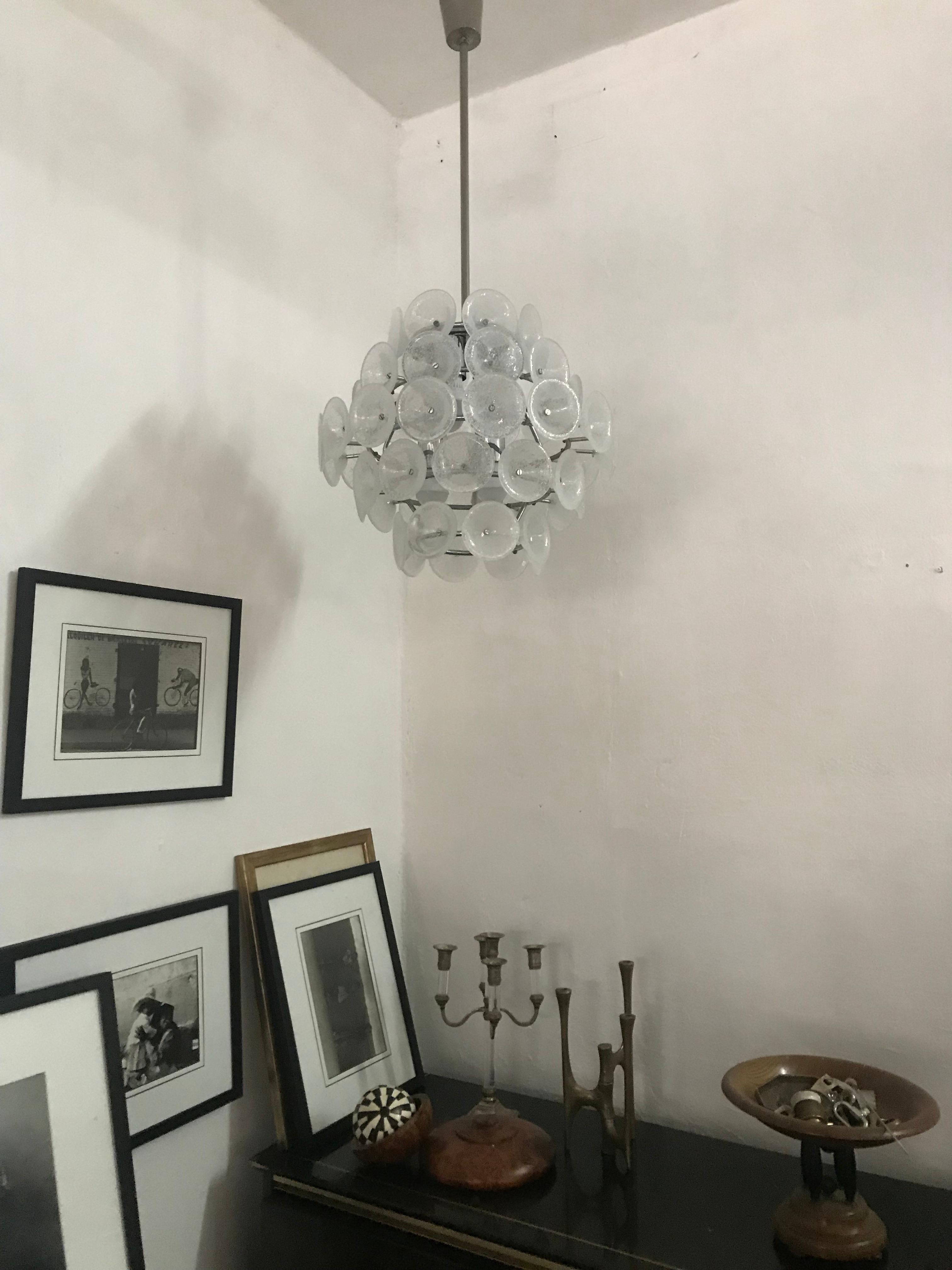 Mid-Century Modern-Kronleuchter aus Murano-Pulegoso-Glas, Vistosi zugeschrieben im Angebot 3