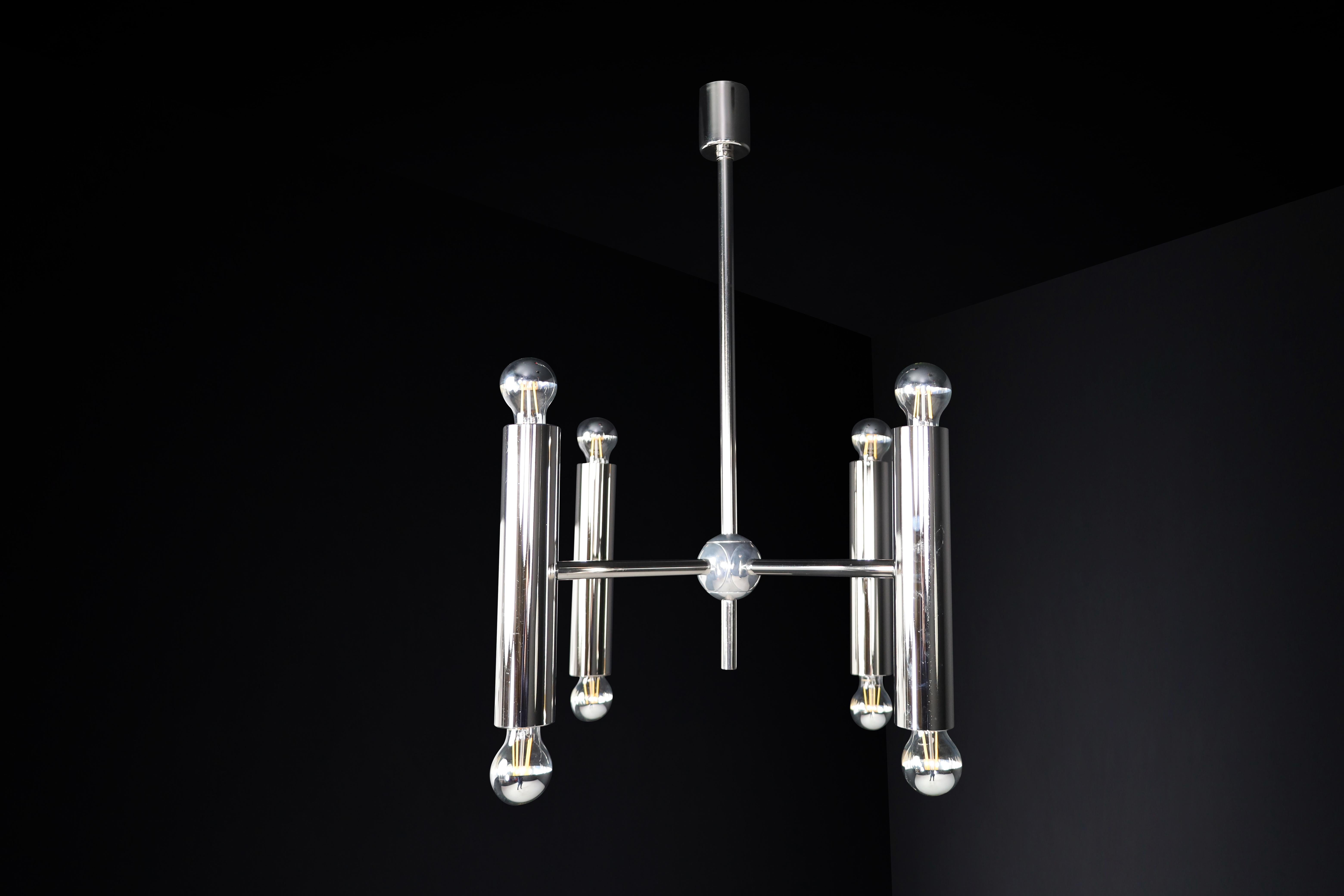 Mid-Century Modern chandelier in polished steel with Eight lights, Germany 1960 For Sale 6