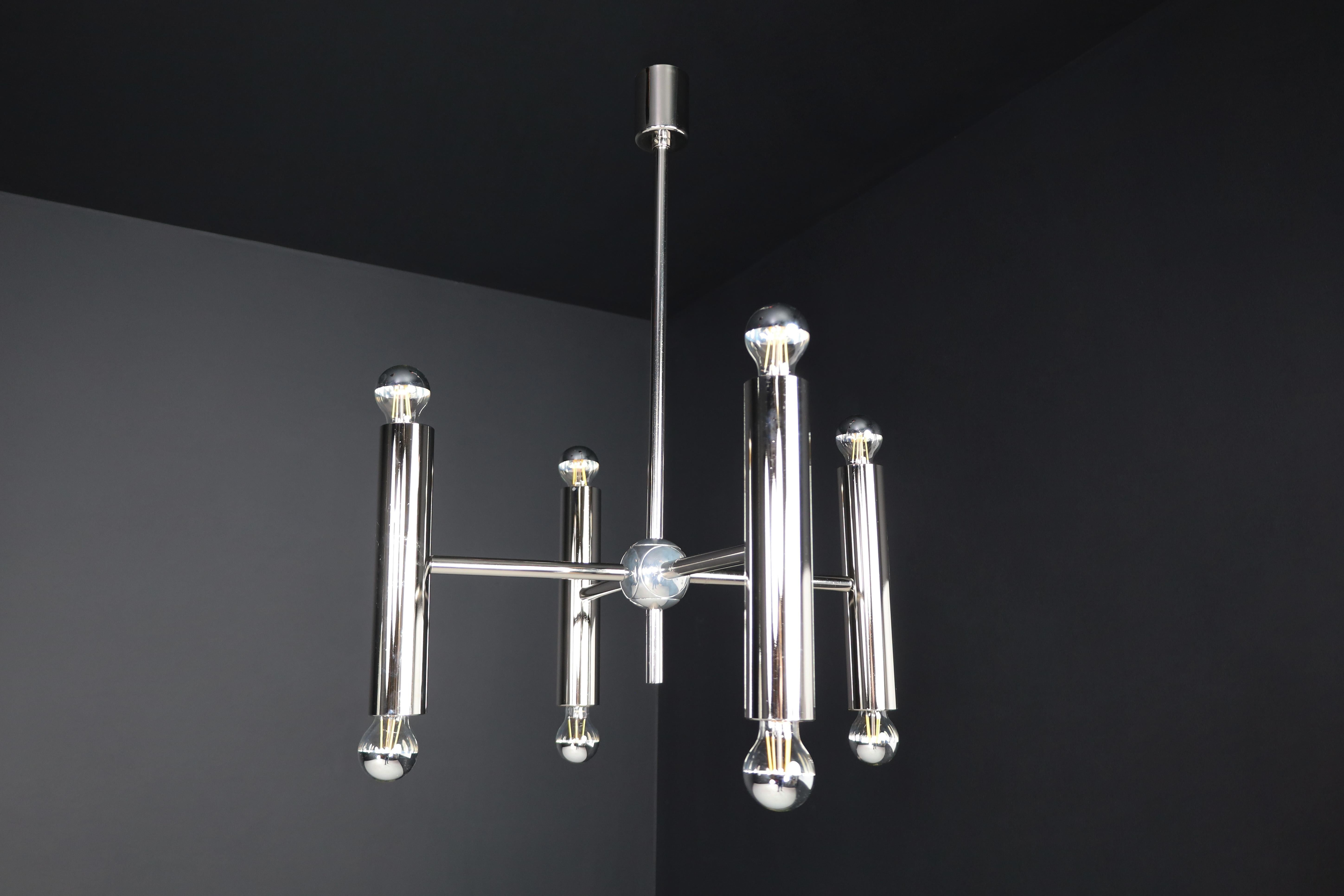 Mid-Century Modern chandelier in polished steel with Eight lights, Germany 1960 For Sale 2