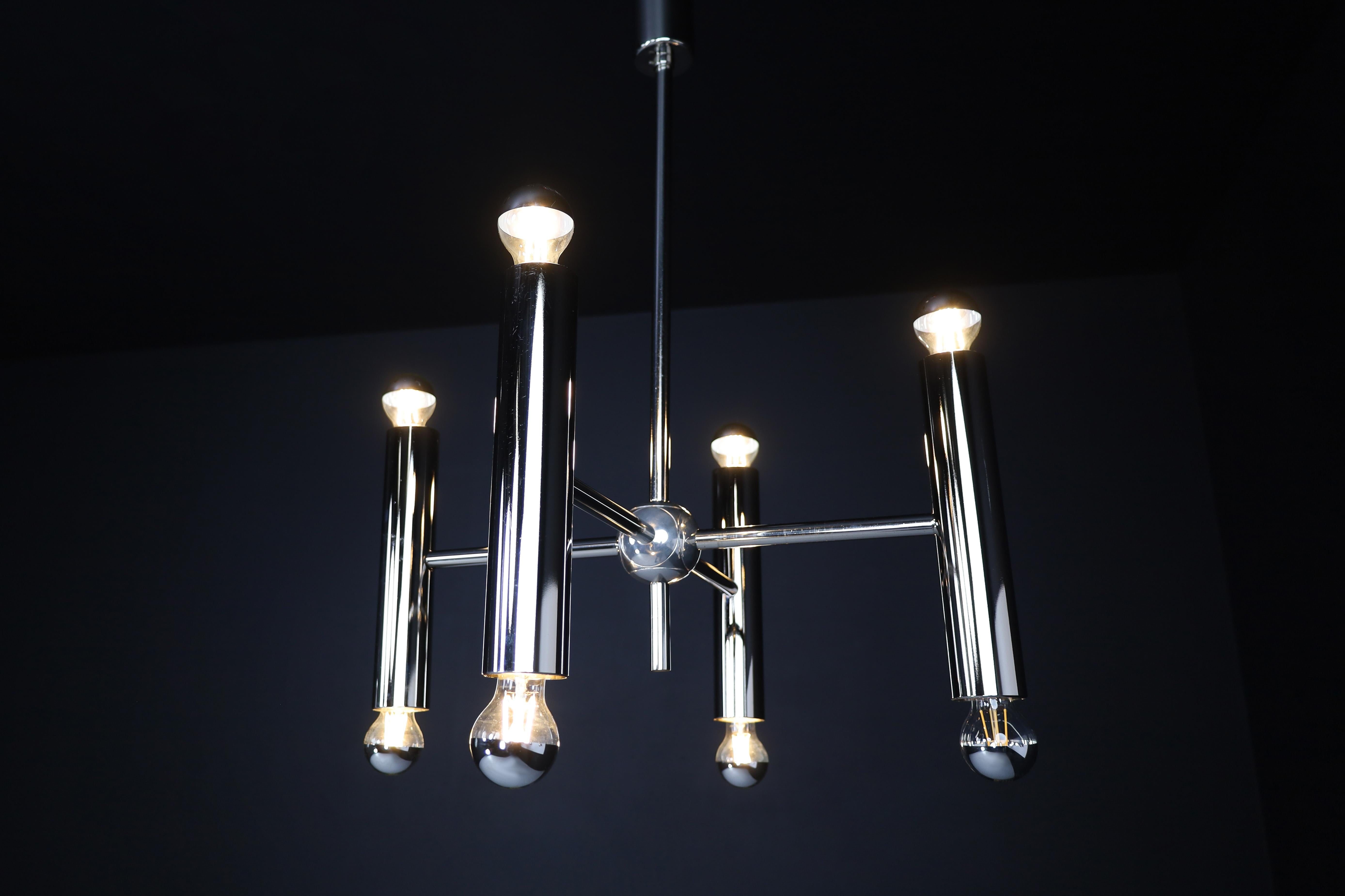 Mid-Century Modern chandelier in polished steel with Eight lights, Germany 1960 For Sale 4