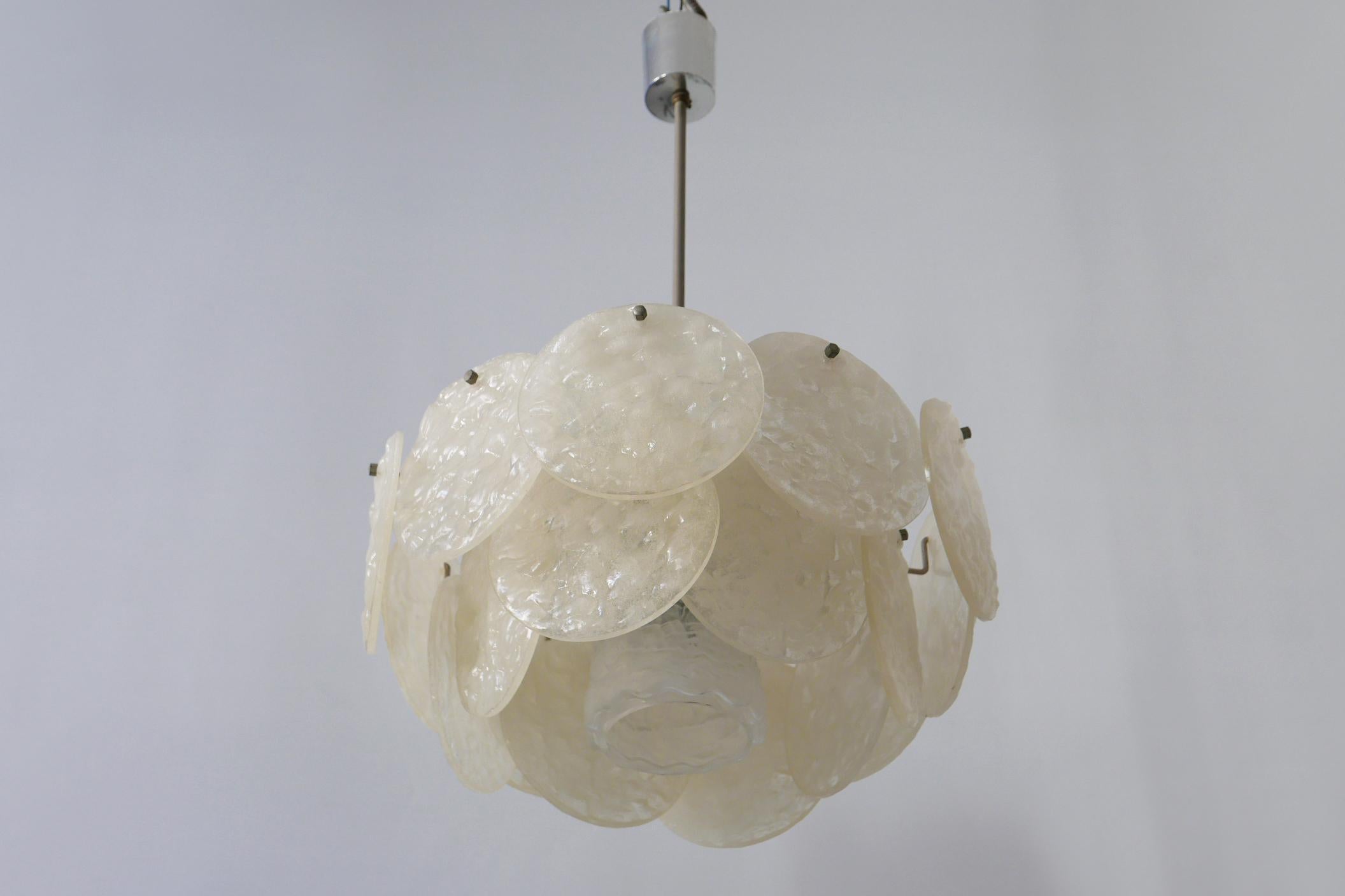 Mid-Century Modern Chandelier or Pendant Lamp with Textured Acrylic Discs, 1960s For Sale 7