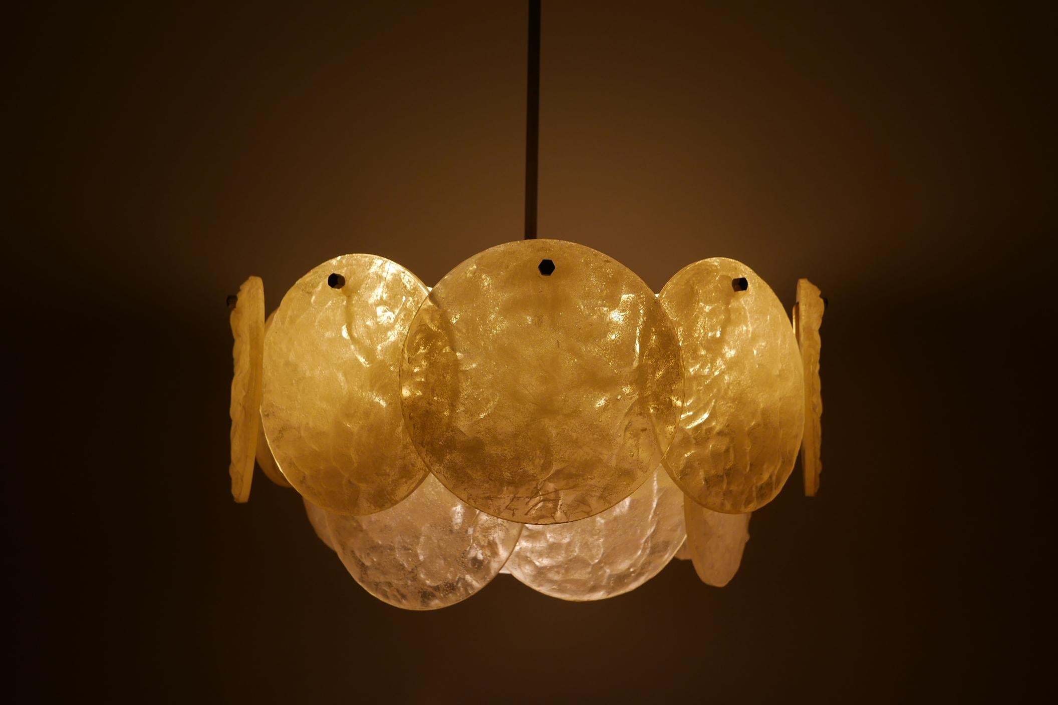 Mid-Century Modern Chandelier or Pendant Lamp with Textured Acrylic Discs, 1960s For Sale 12