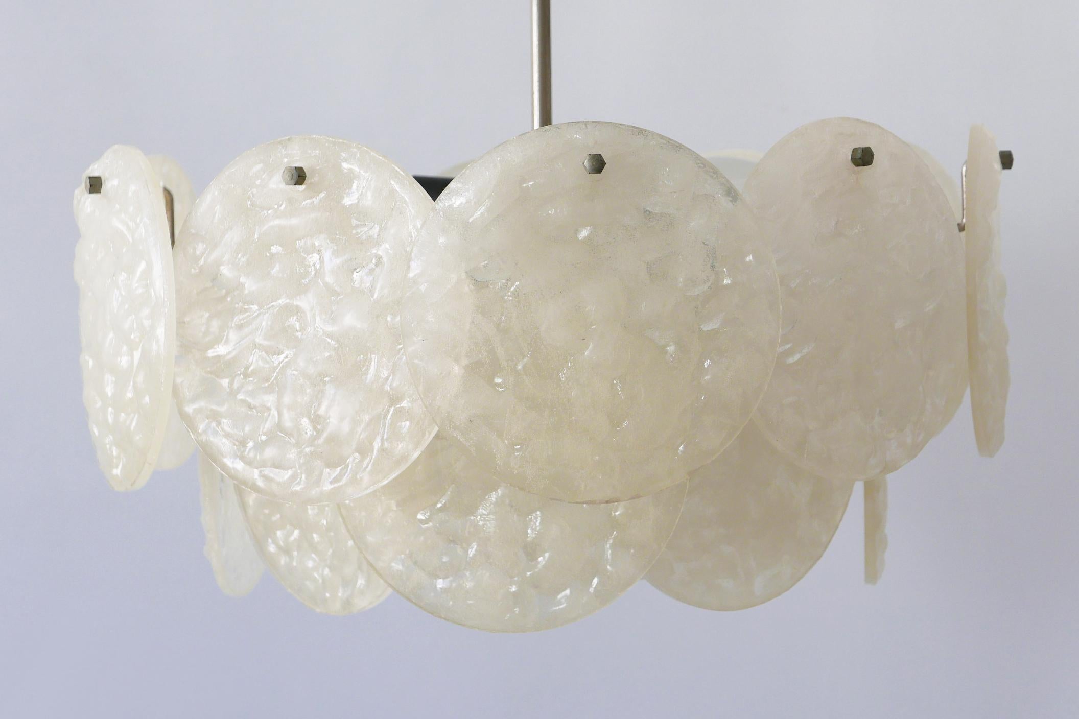 Mid-Century Modern Chandelier or Pendant Lamp with Textured Acrylic Discs, 1960s For Sale 3