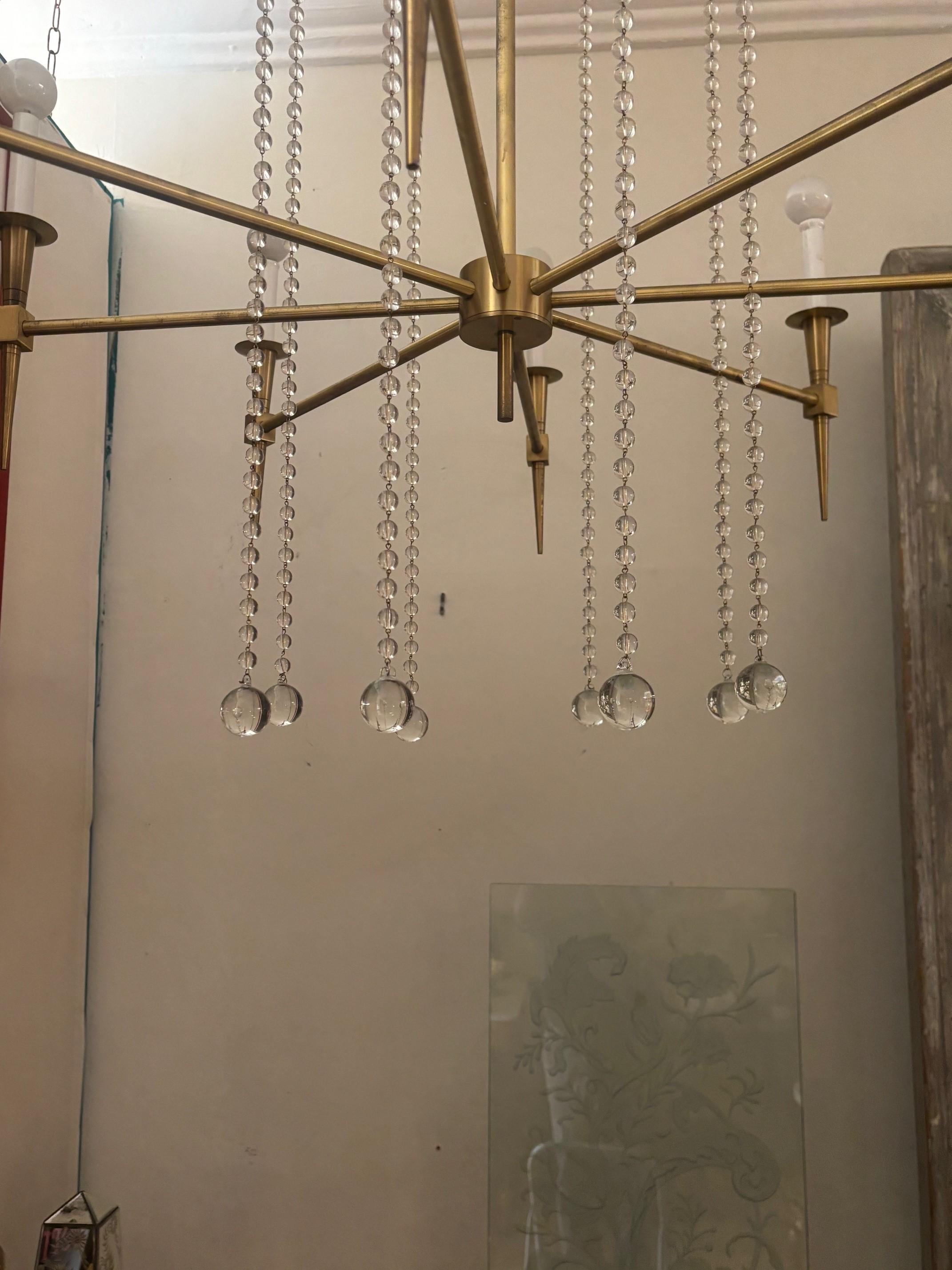 Lustre Mid Century/Modern  Laiton massif , D'après Parzinger en vente 2