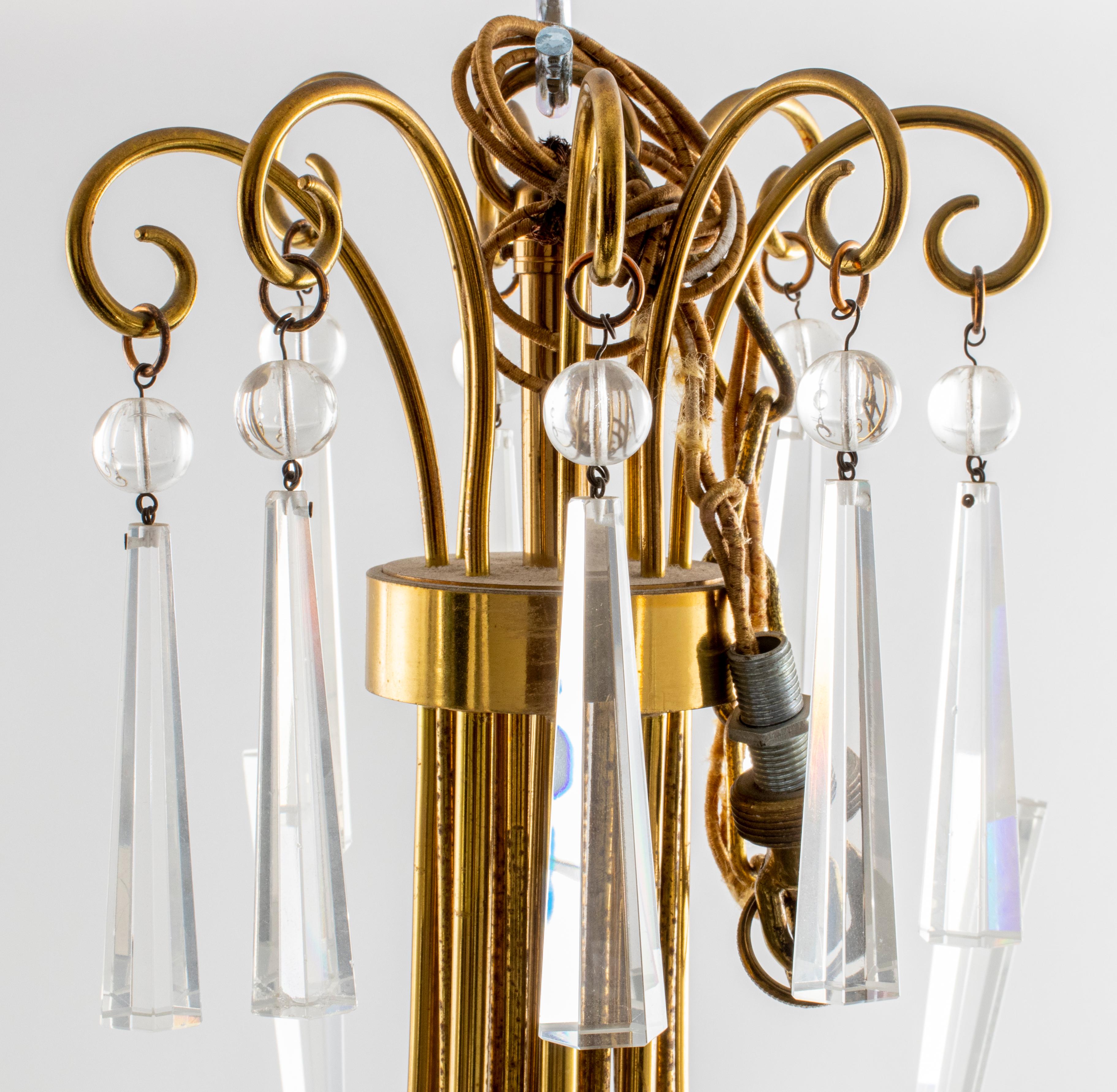 Mid-Century Modern Chandelier w Crystal Pendants In Good Condition For Sale In New York, NY