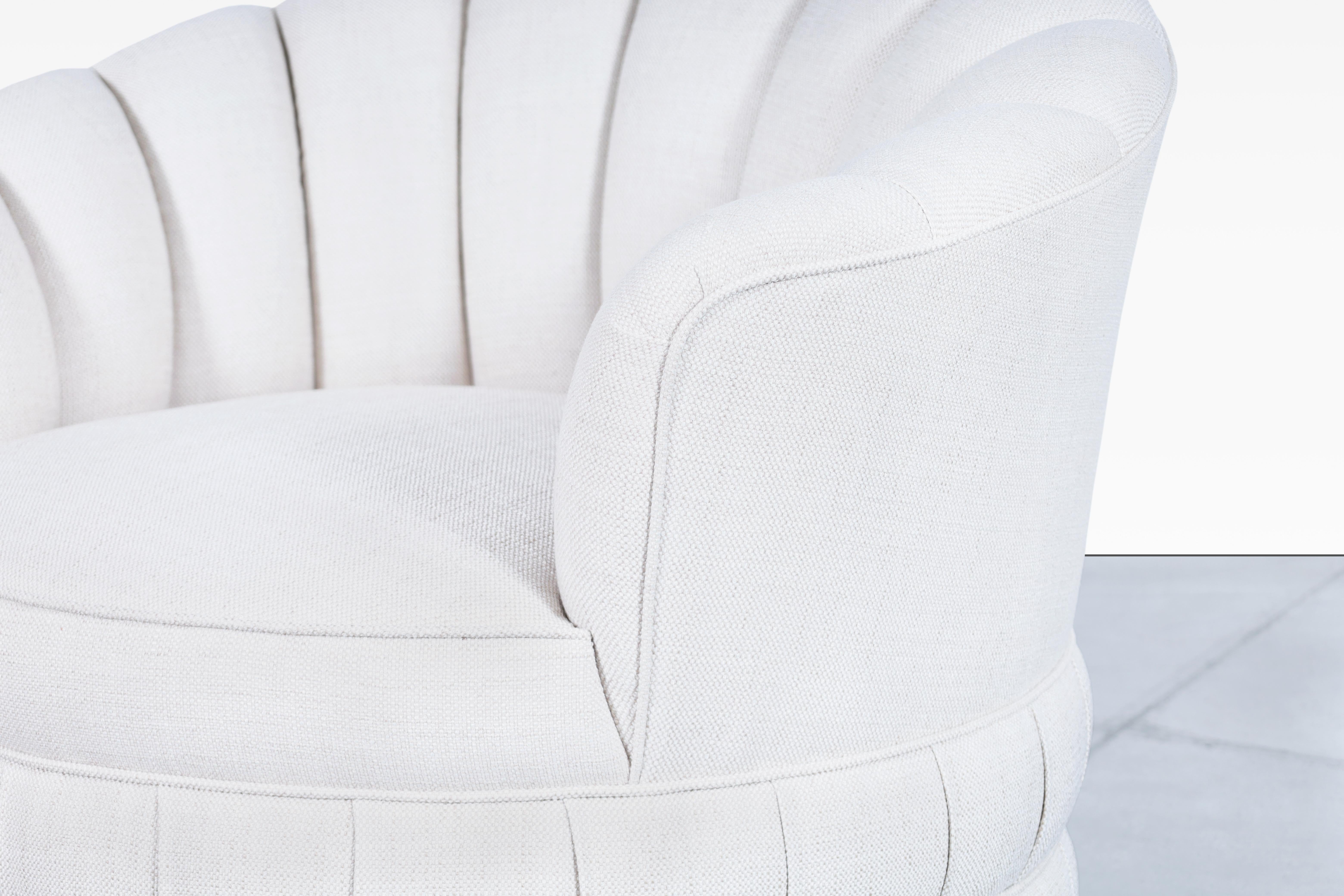 Chaises longues pivotantes à dossier Channel Modernity en vente 3