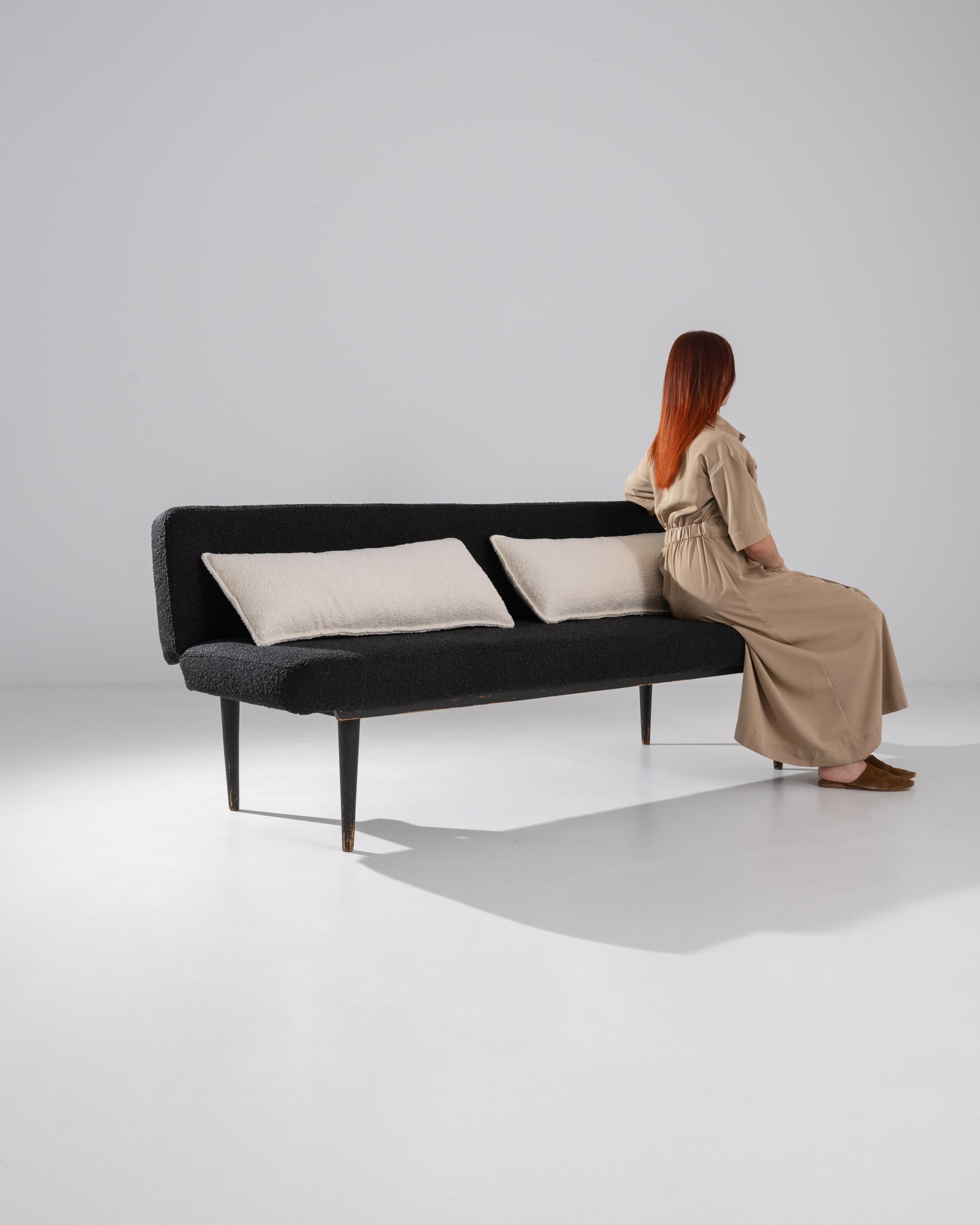 Mid-Century Modern Charcoal Boucle Folding Daybed 1