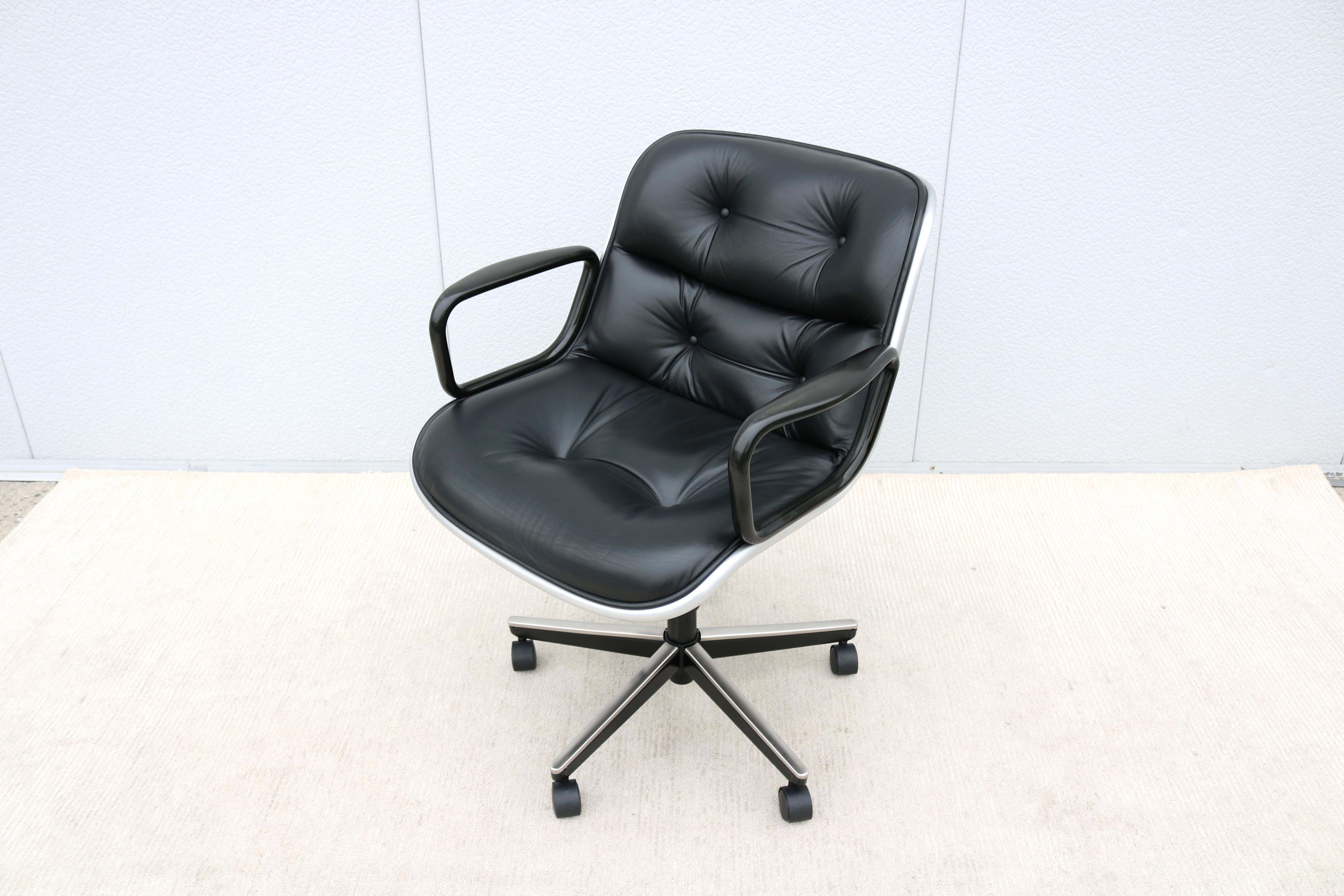 Mid-Century Modern Charles Pollock Knoll Pollock Executive Chair Black Leather In Good Condition For Sale In Secaucus, NJ