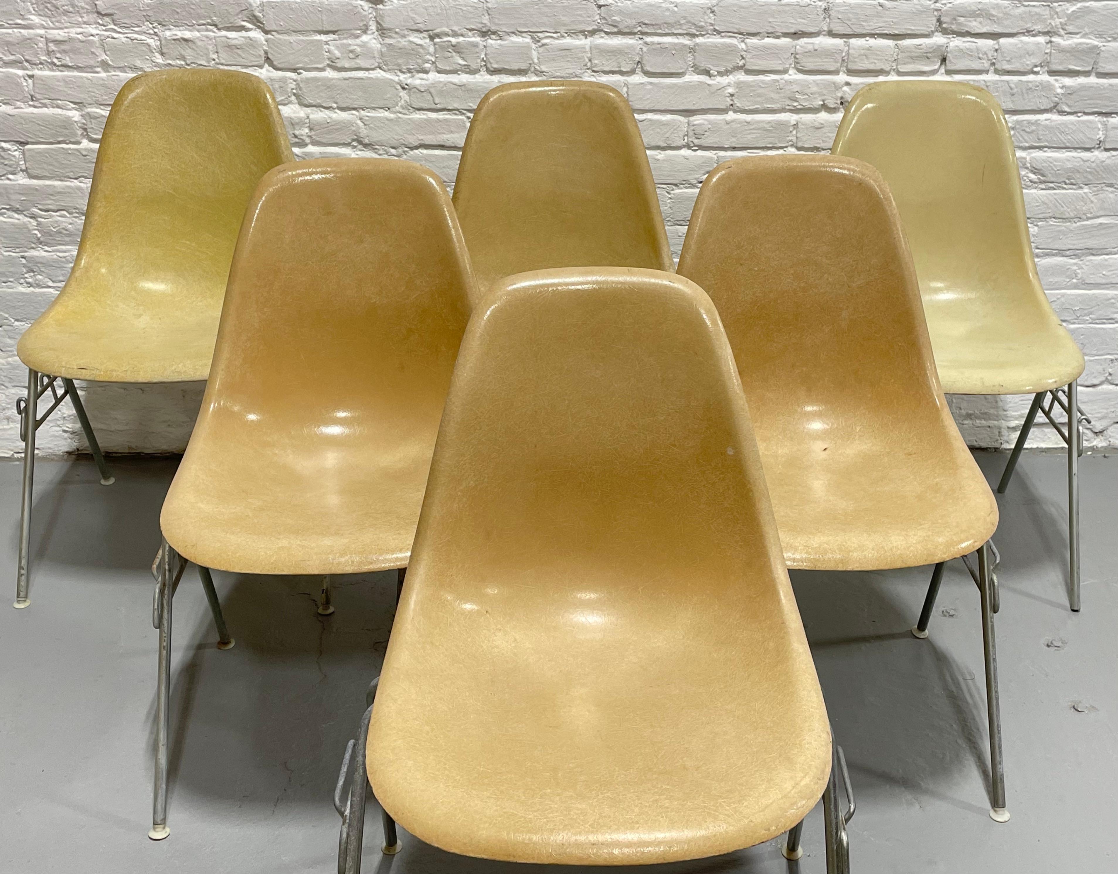 Mid Century Modern Charles & Ray Eames Herman Miller DSS Shell Chairs, Set of 6 For Sale 4