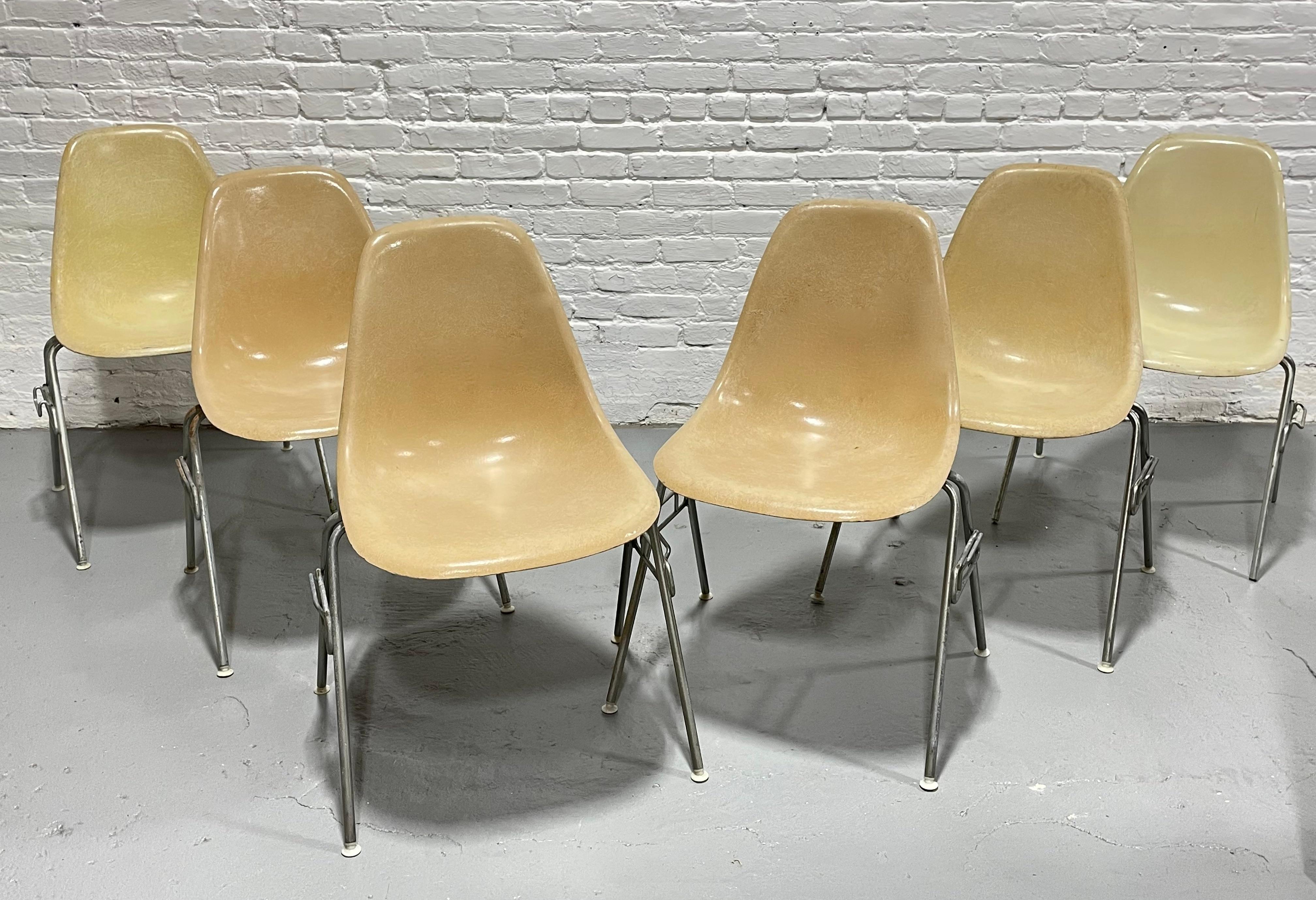 Metal Mid Century Modern Charles & Ray Eames Herman Miller DSS Shell Chairs, Set of 6 For Sale