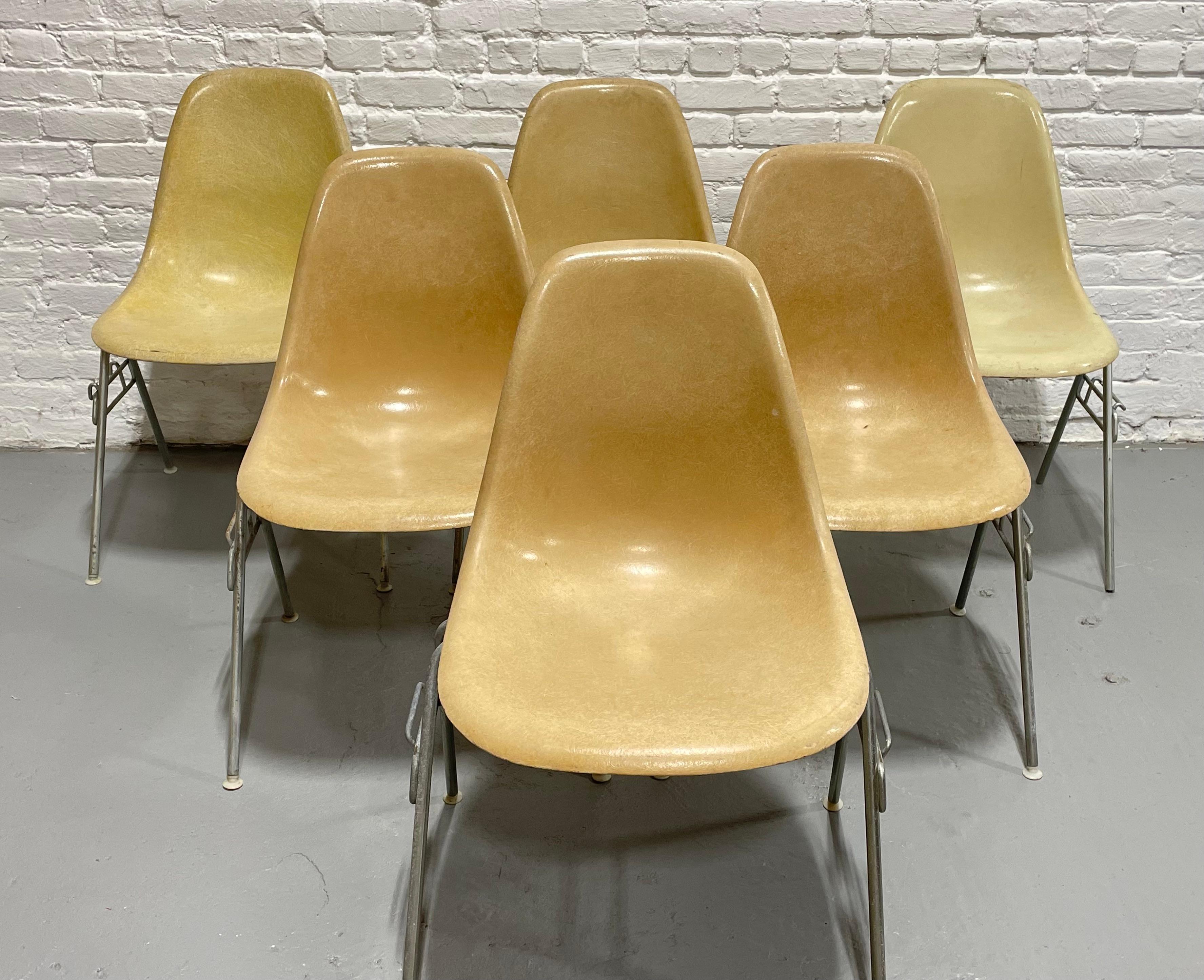 Mid Century Modern Charles & Ray Eames Herman Miller DSS Shell Chairs, Set of 6 For Sale 2