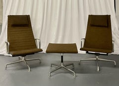 Mid-Century Modern Charles &amp;amp; Ray Eames Drehstühle, Ottomane, Sitzgruppe