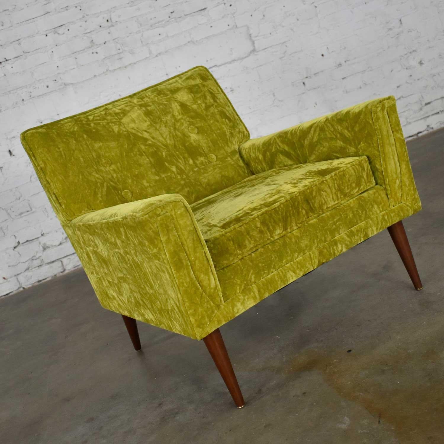 Mid-Century Modern Chartreuse Crushed Velvet Lounge Club Chair Style Paul McCobb 2