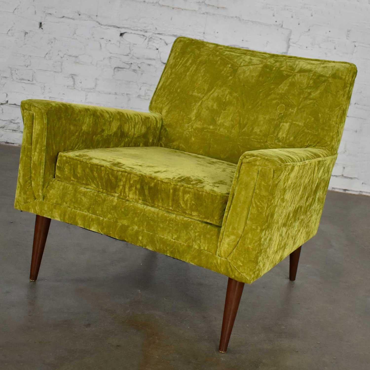 20th Century Mid-Century Modern Chartreuse Crushed Velvet Lounge Club Chair Style Paul McCobb