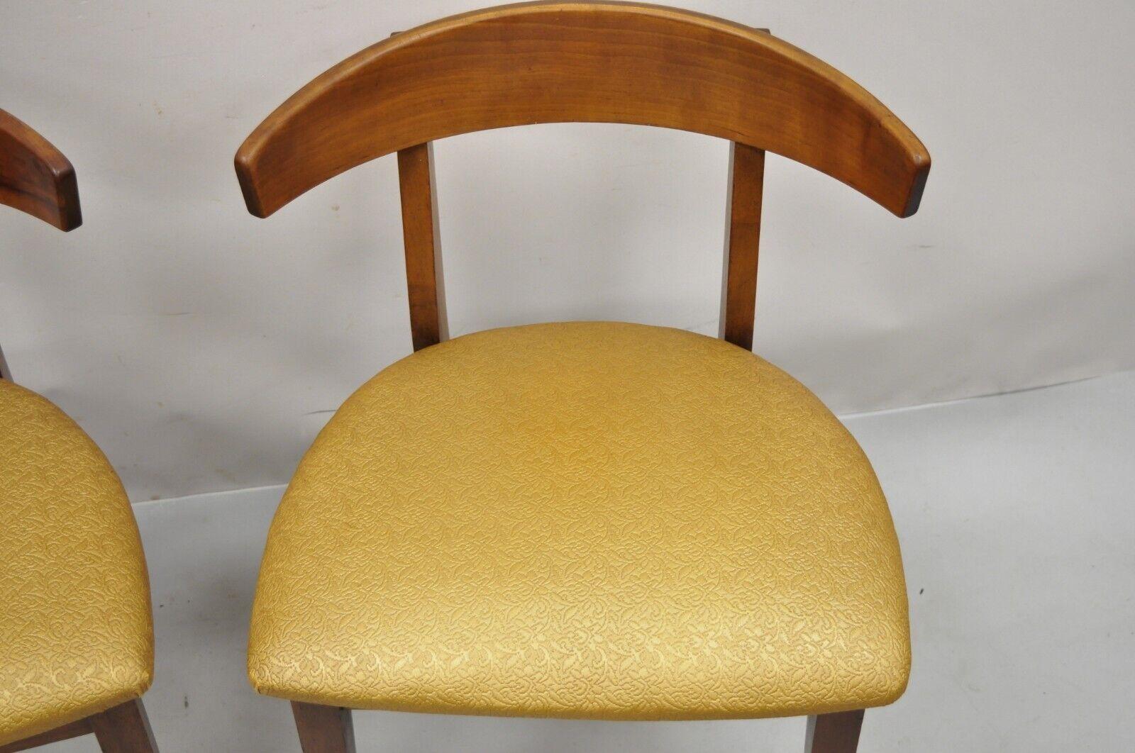 Mid-Century Modern Cherry Wood Curved Back Hoof Leg Side Chair, a Pair In Good Condition For Sale In Philadelphia, PA