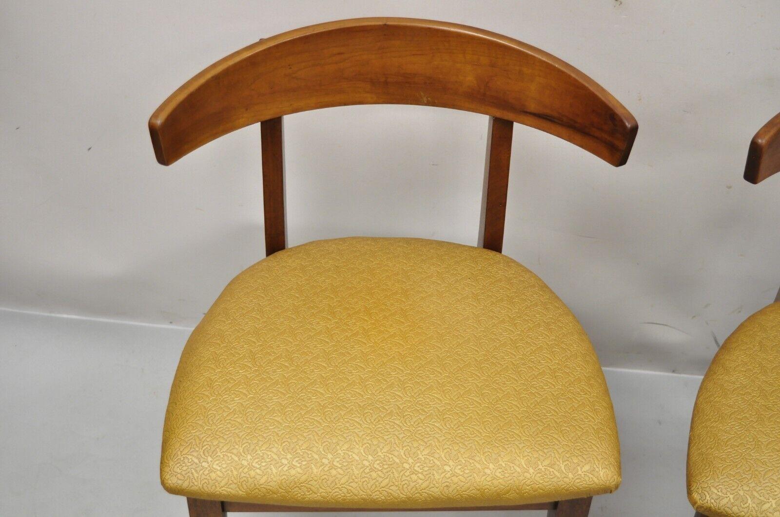 20th Century Mid-Century Modern Cherry Wood Curved Back Hoof Leg Side Chair, a Pair For Sale