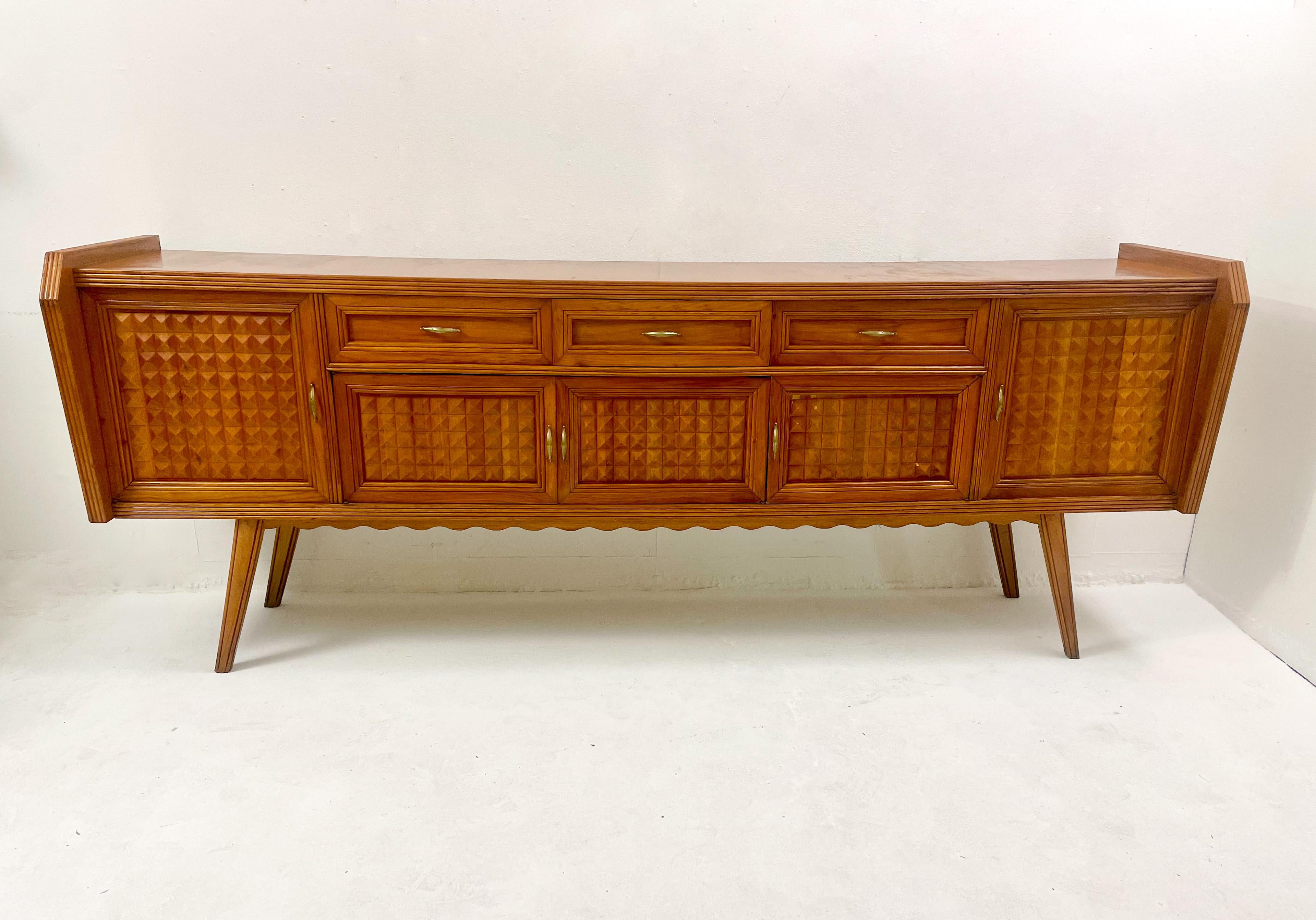 Mid-Century Modern Cherry Wood Sideboard, 1960s For Sale 1