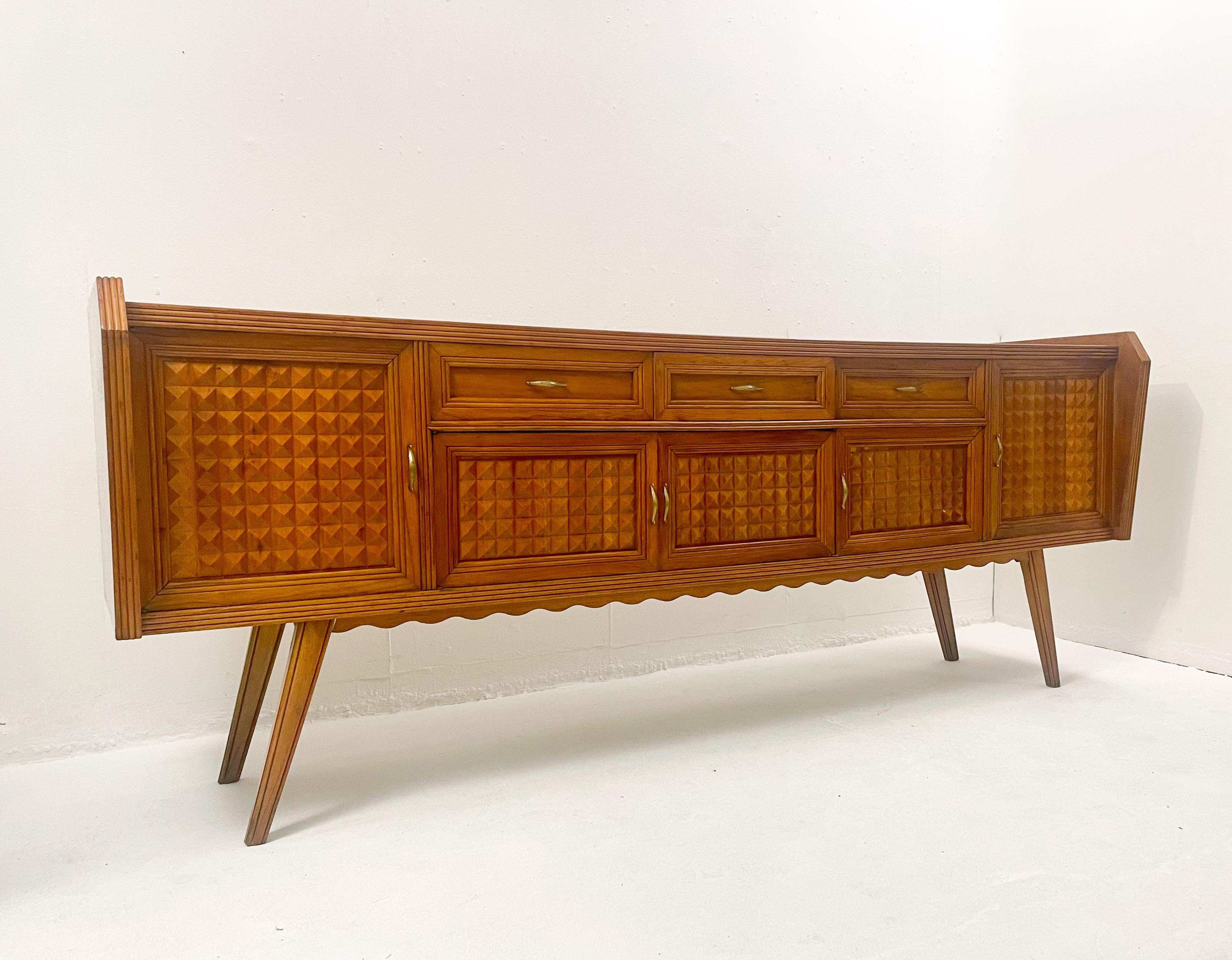 Mid-Century Modern Cherry Wood Sideboard, 1960s For Sale 3