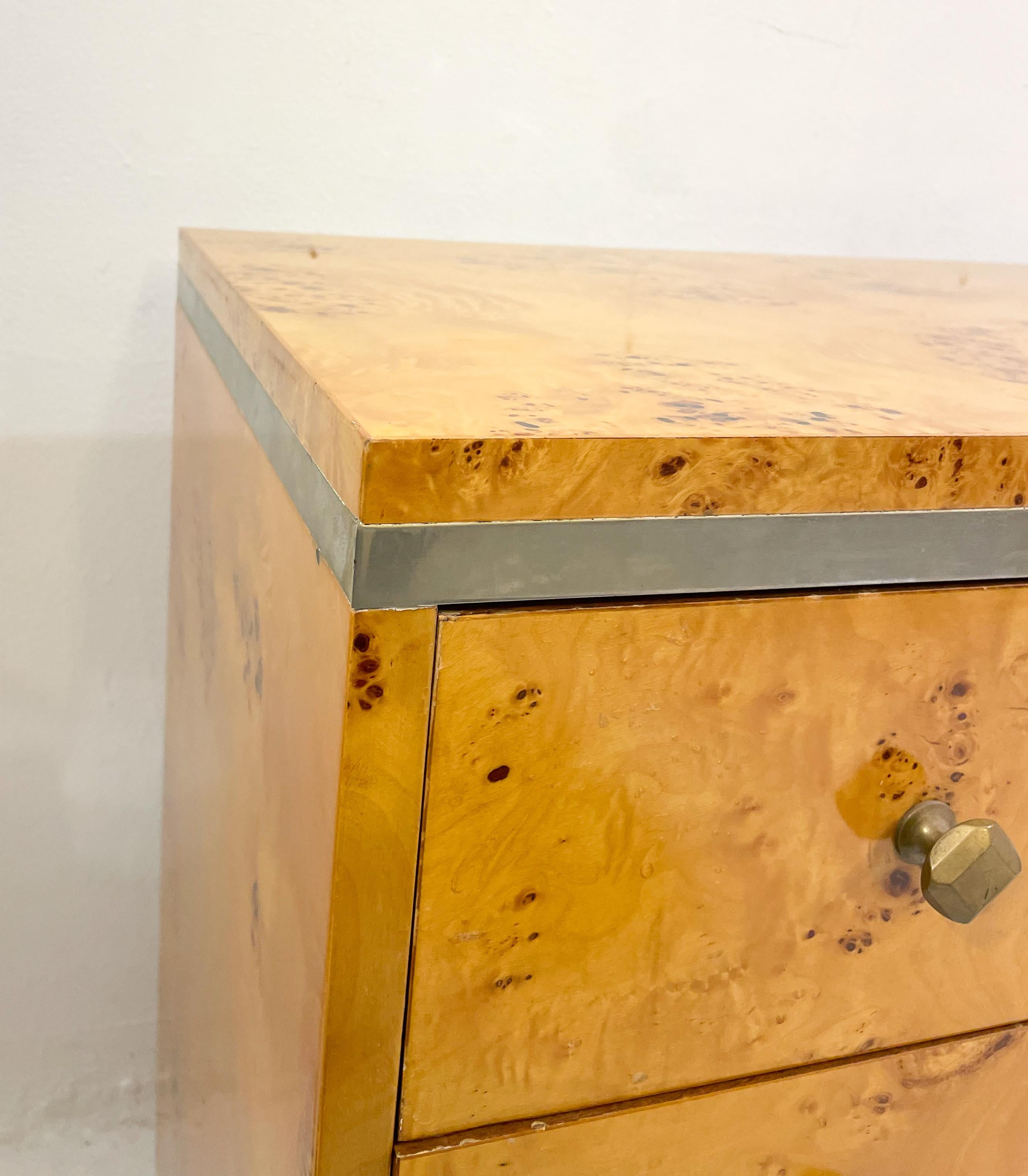 Mid-Century Modern Chest, Ash Burl and Brass, Italy, 1970s For Sale 2