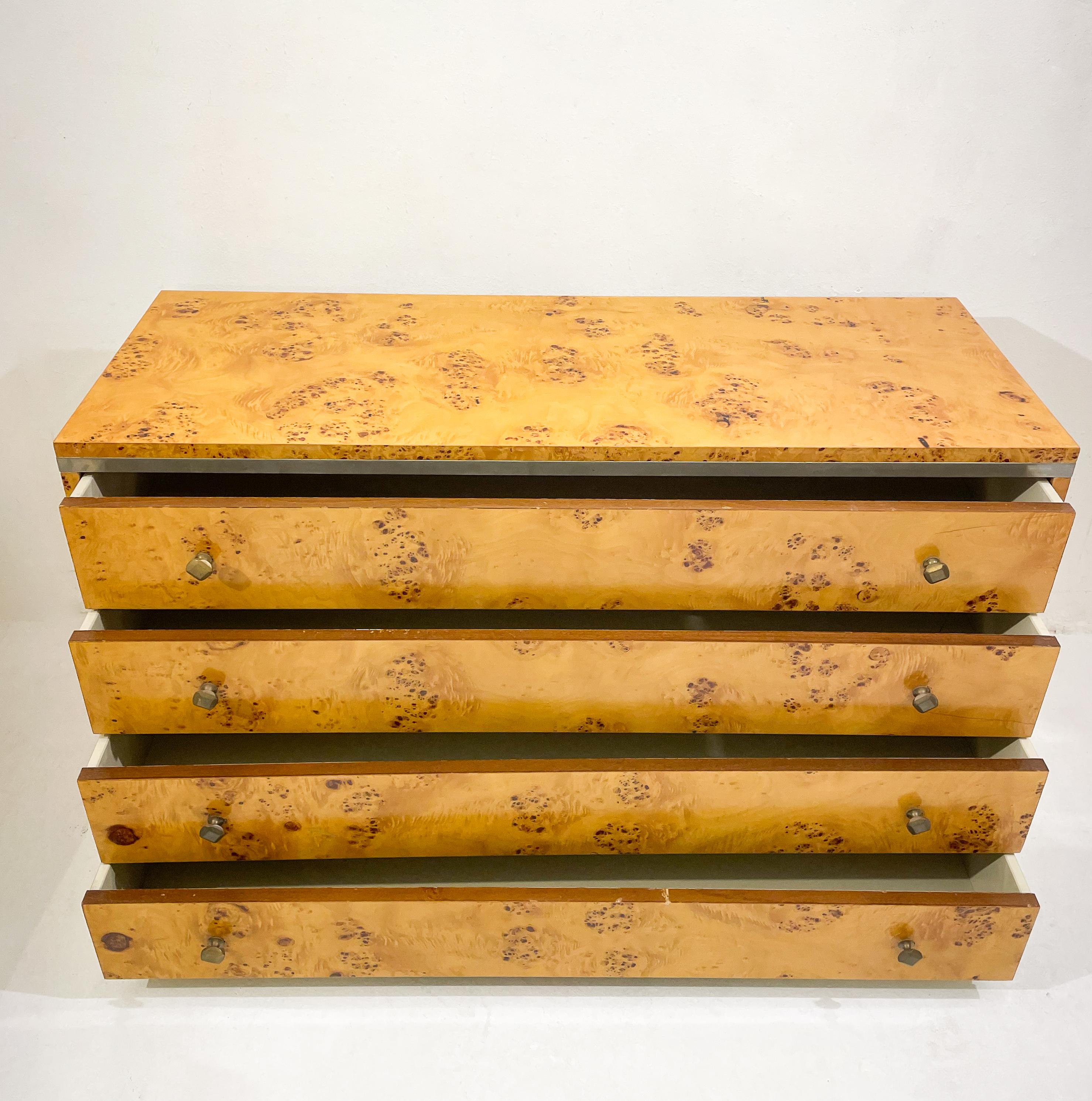 Mid-Century Modern Chest, Ash Burl and Brass, Italy, 1970s For Sale 4