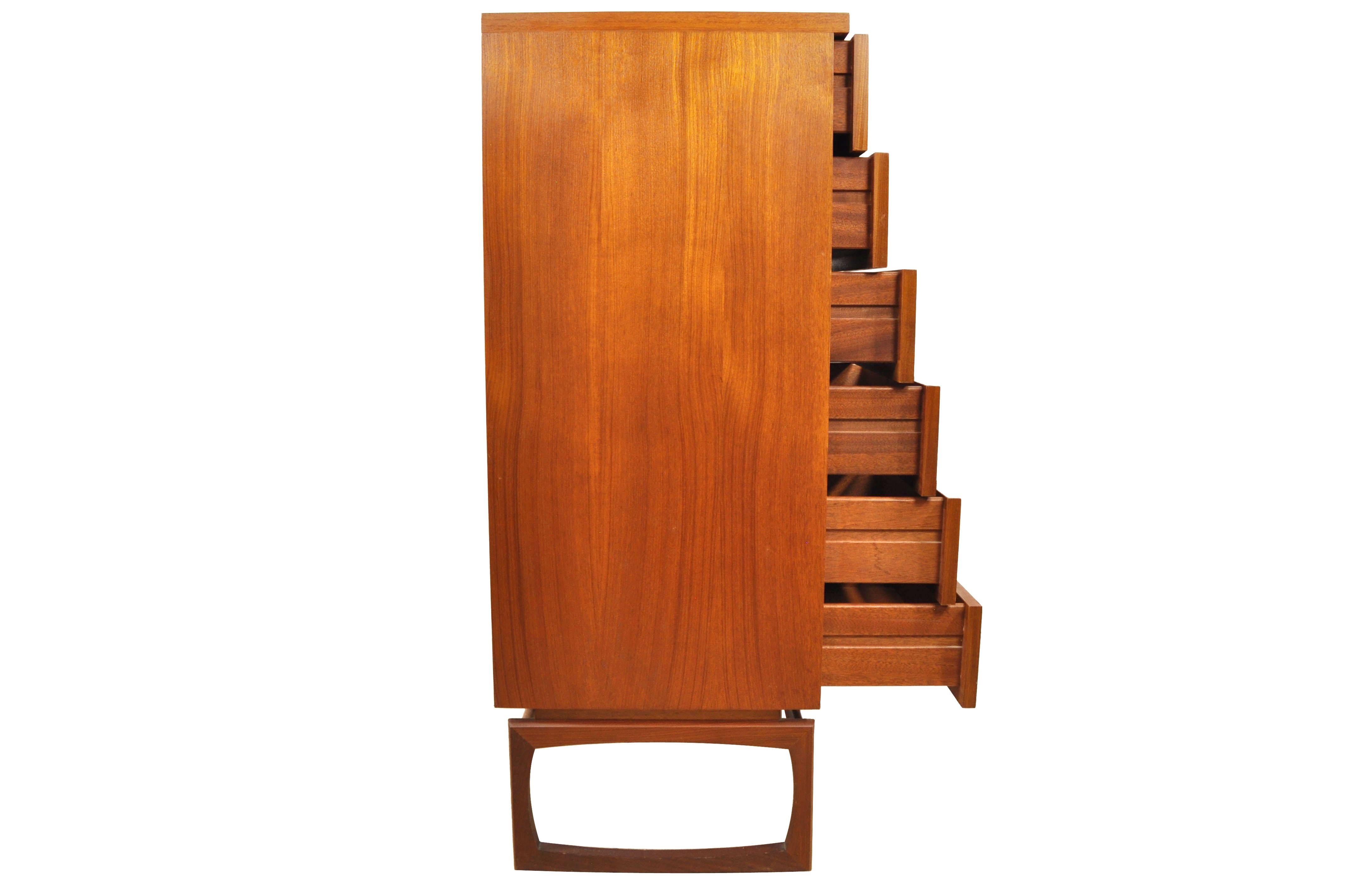 Joinery Mid-Century Modern Chest of Drawers Dresser by G-Plan, England, circa 1965