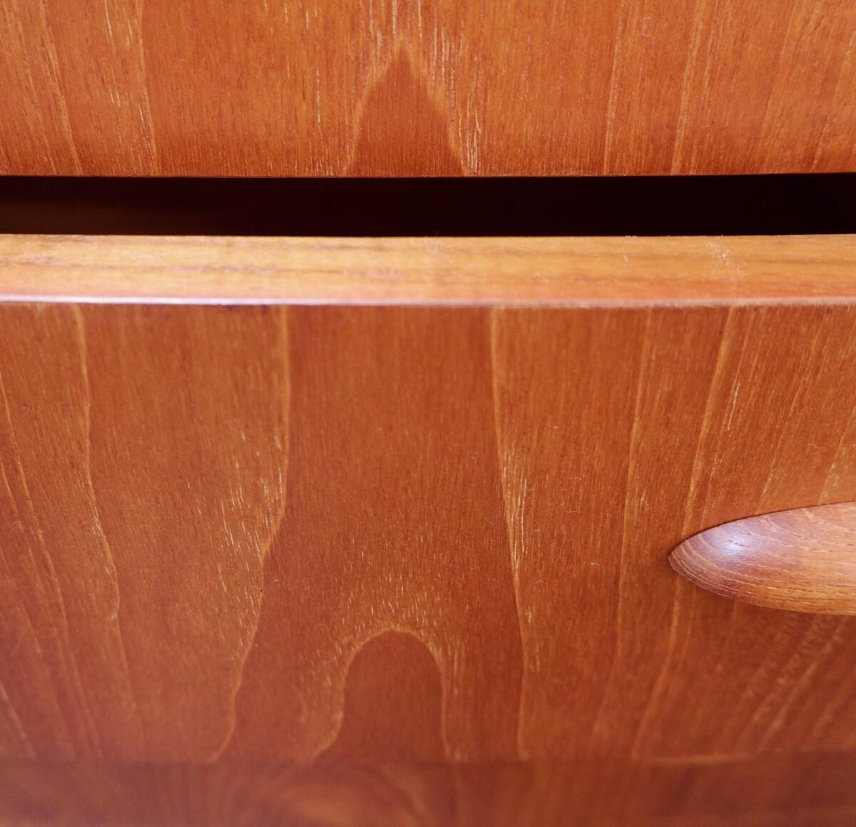 Mid-Century Modern Chest of Drawers 5