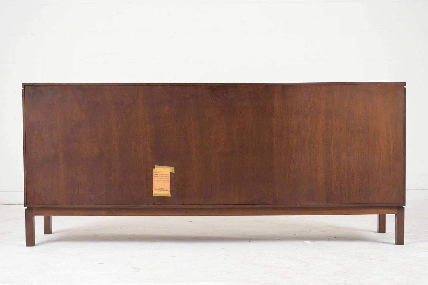 Mid-Century Modern Chest of Drawers by Dunbar 7