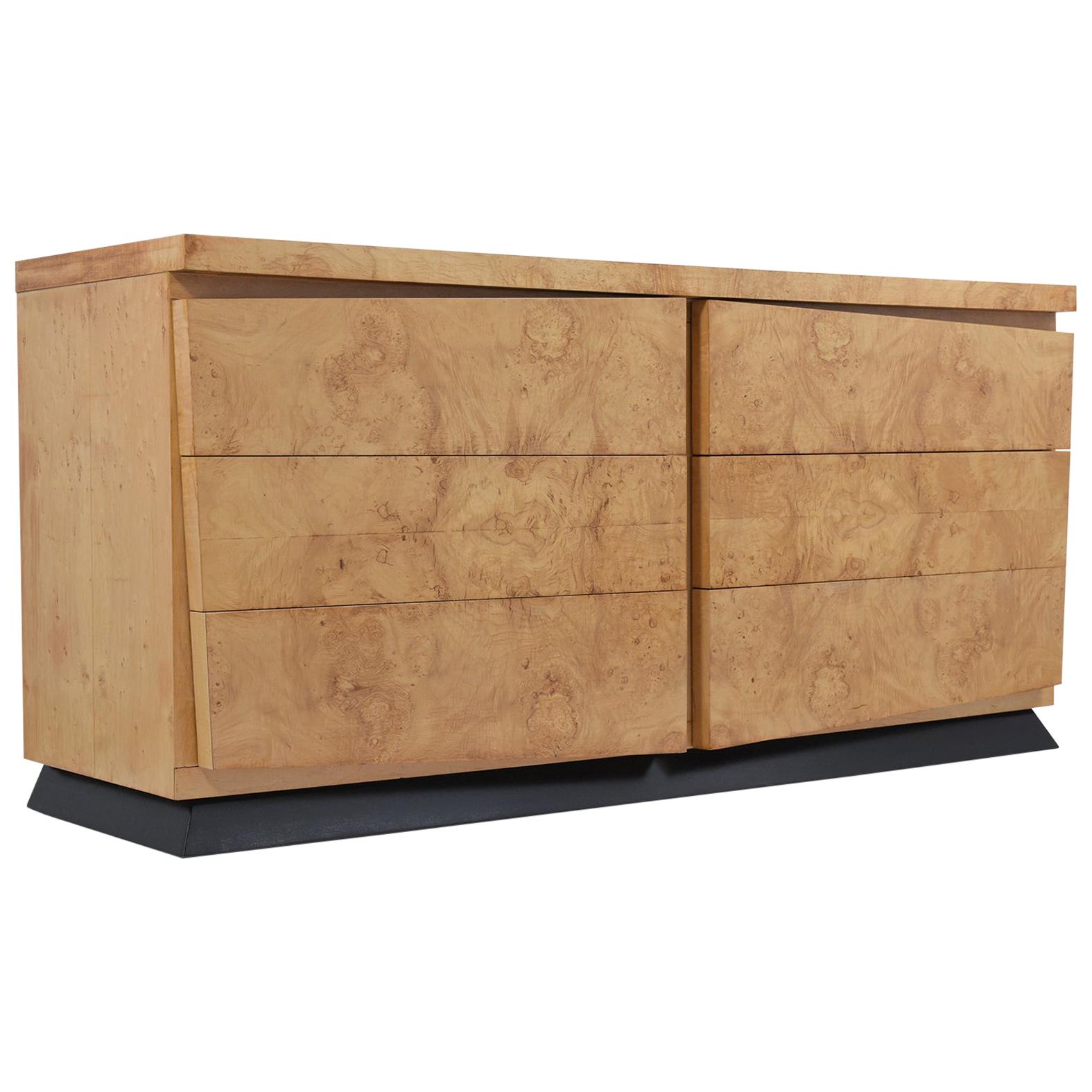 Vintage Mid-Century Modern Chest of Drawers