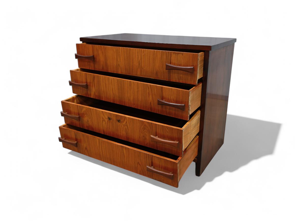 Commode moderne du milieu du siècle en bois de Caviuna, Unknown, c. 1950 Bon état - En vente à New York, NY