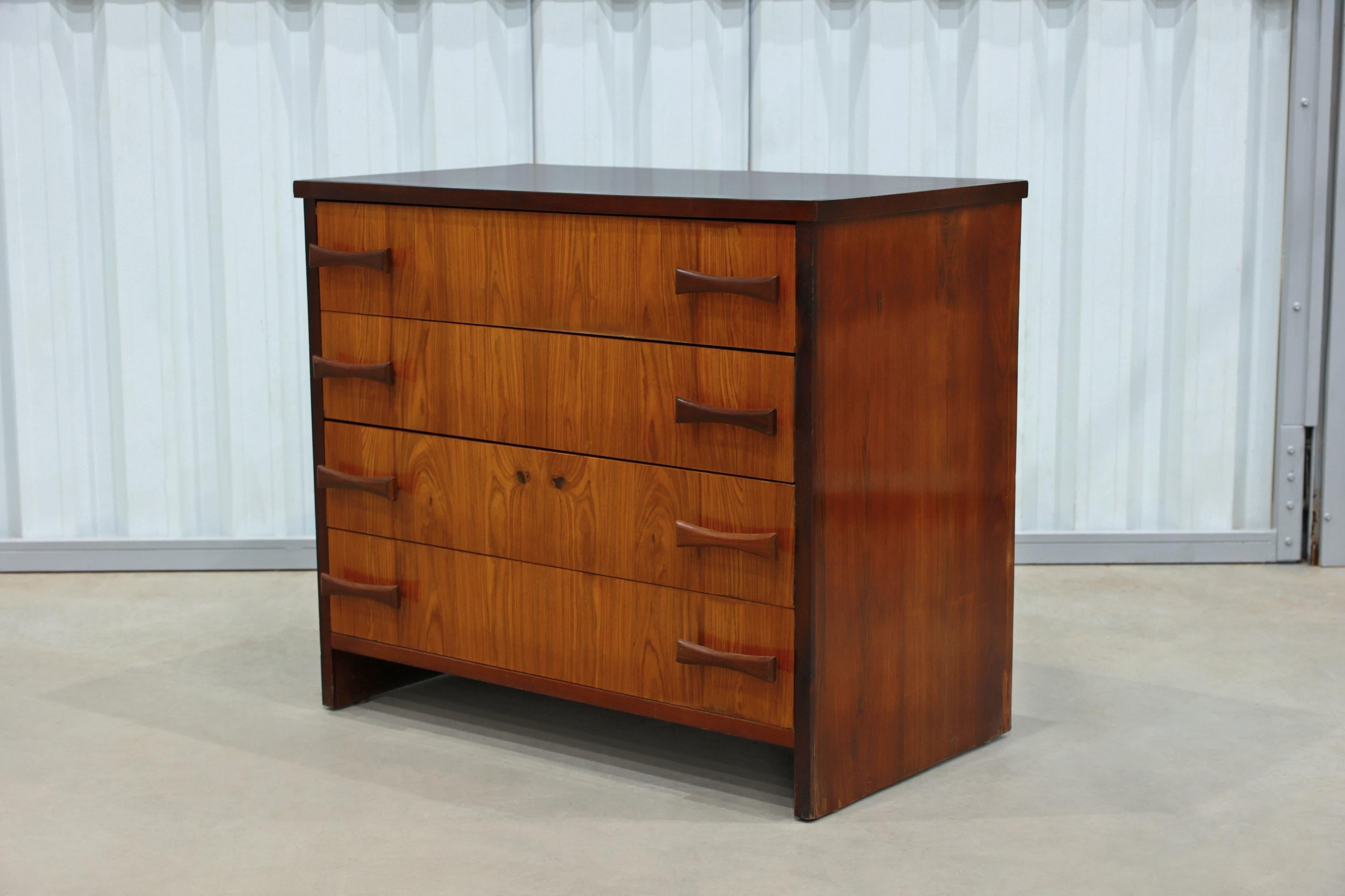 Brazilian Mid-Century Modern Chest of Drawers in Caviuna wood, Unknown, c. 1950 For Sale